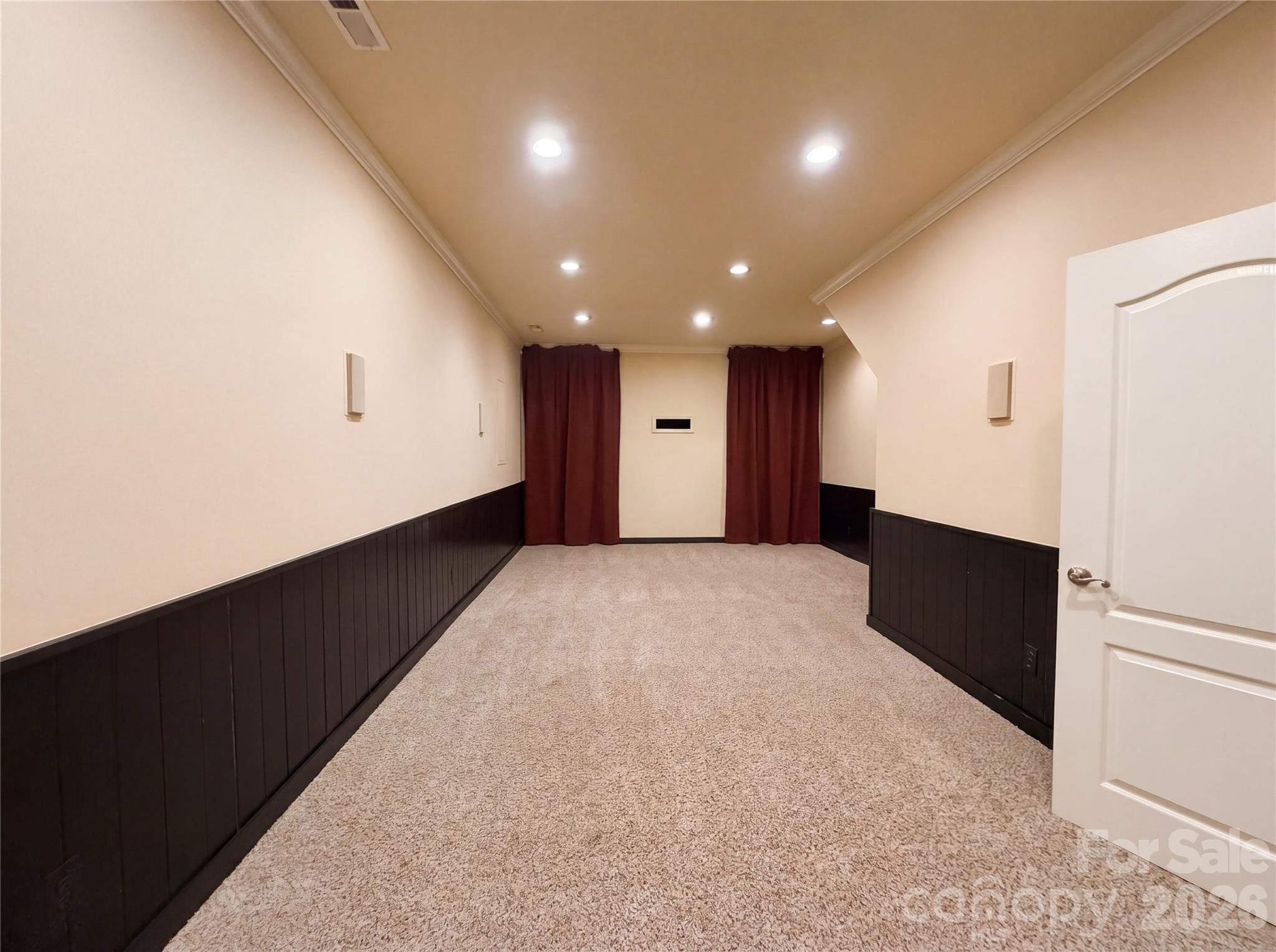 142 Canterbury Crossing Property Photo 19