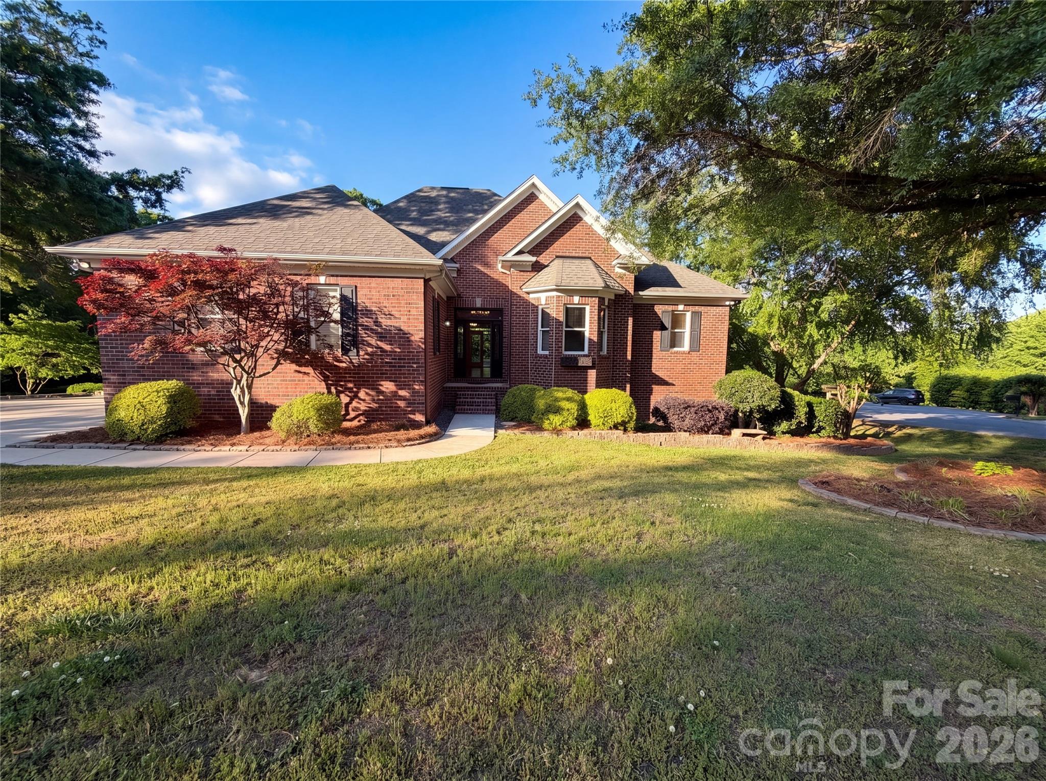 142 Canterbury Crossing Property Photo 22