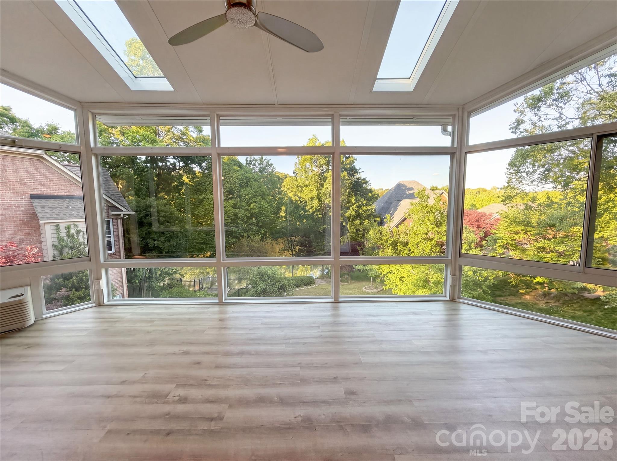 142 Canterbury Crossing Property Photo 24
