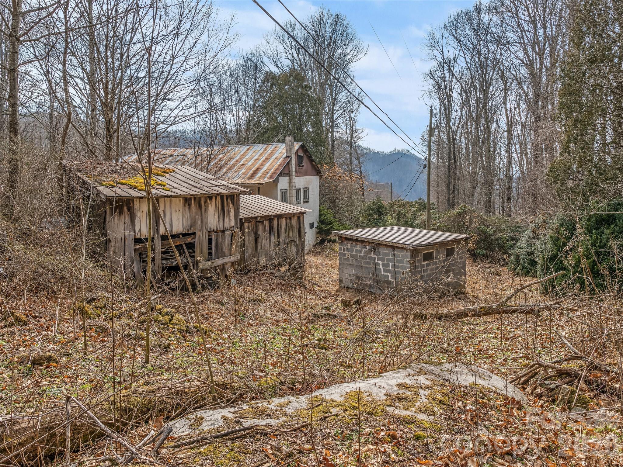 625 Cook Town Road Property Photo 22