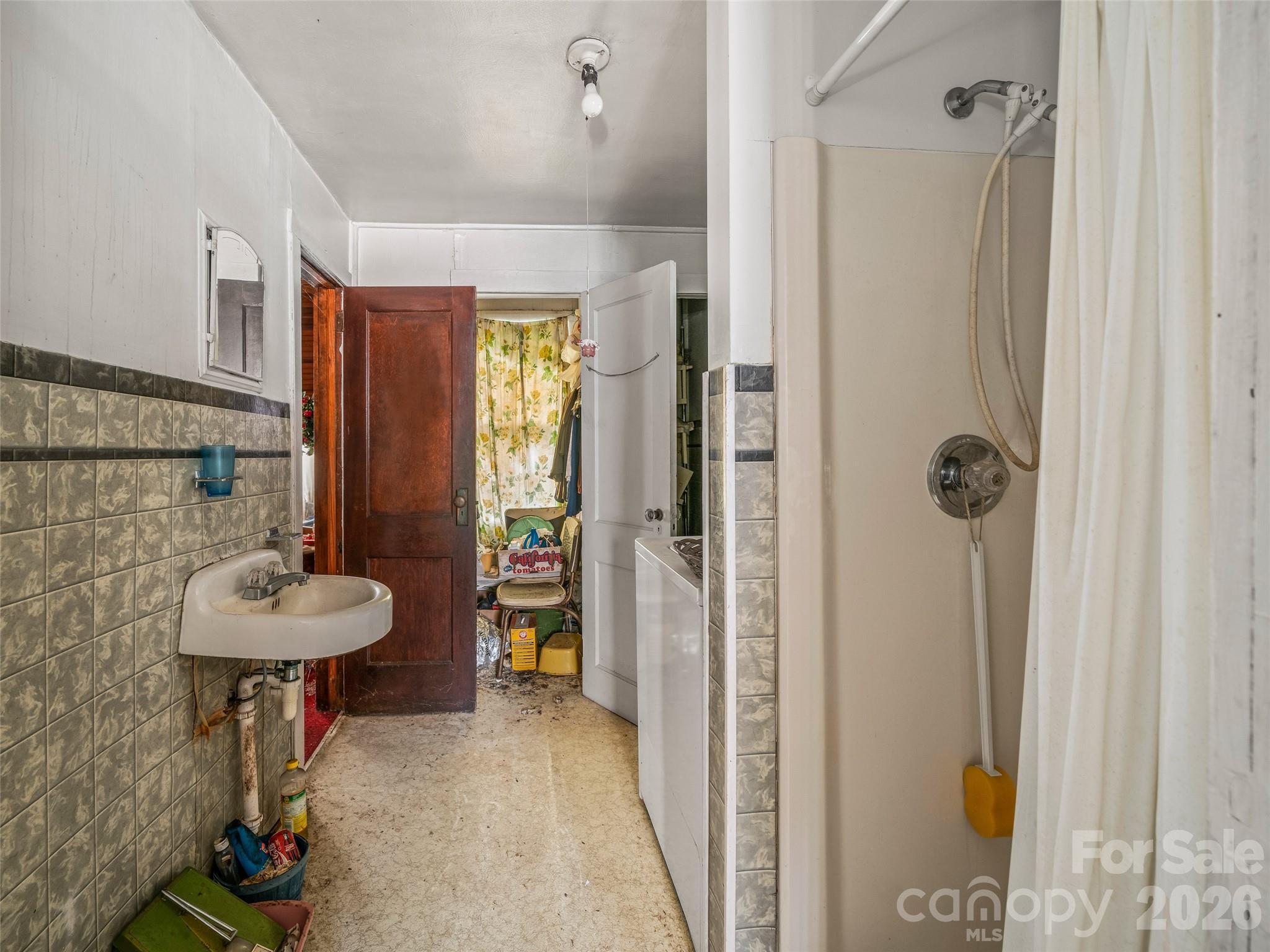625 Cook Town Road Property Photo 29
