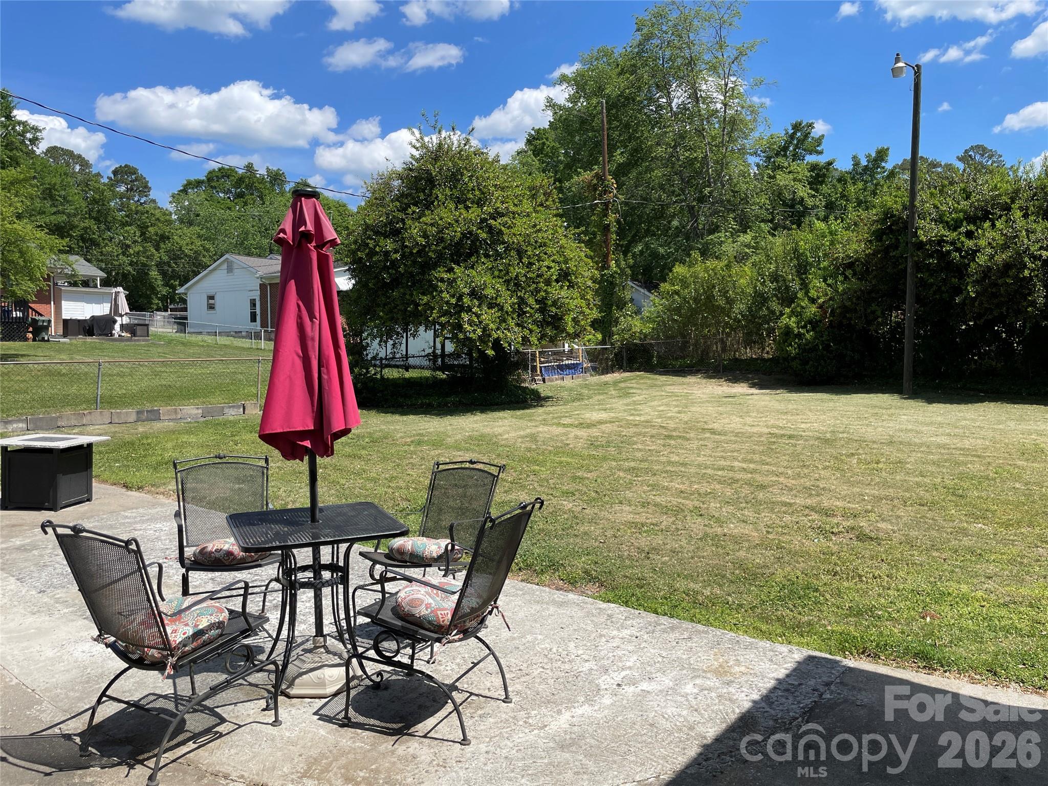 1748 Old West Lane Property Photo 15