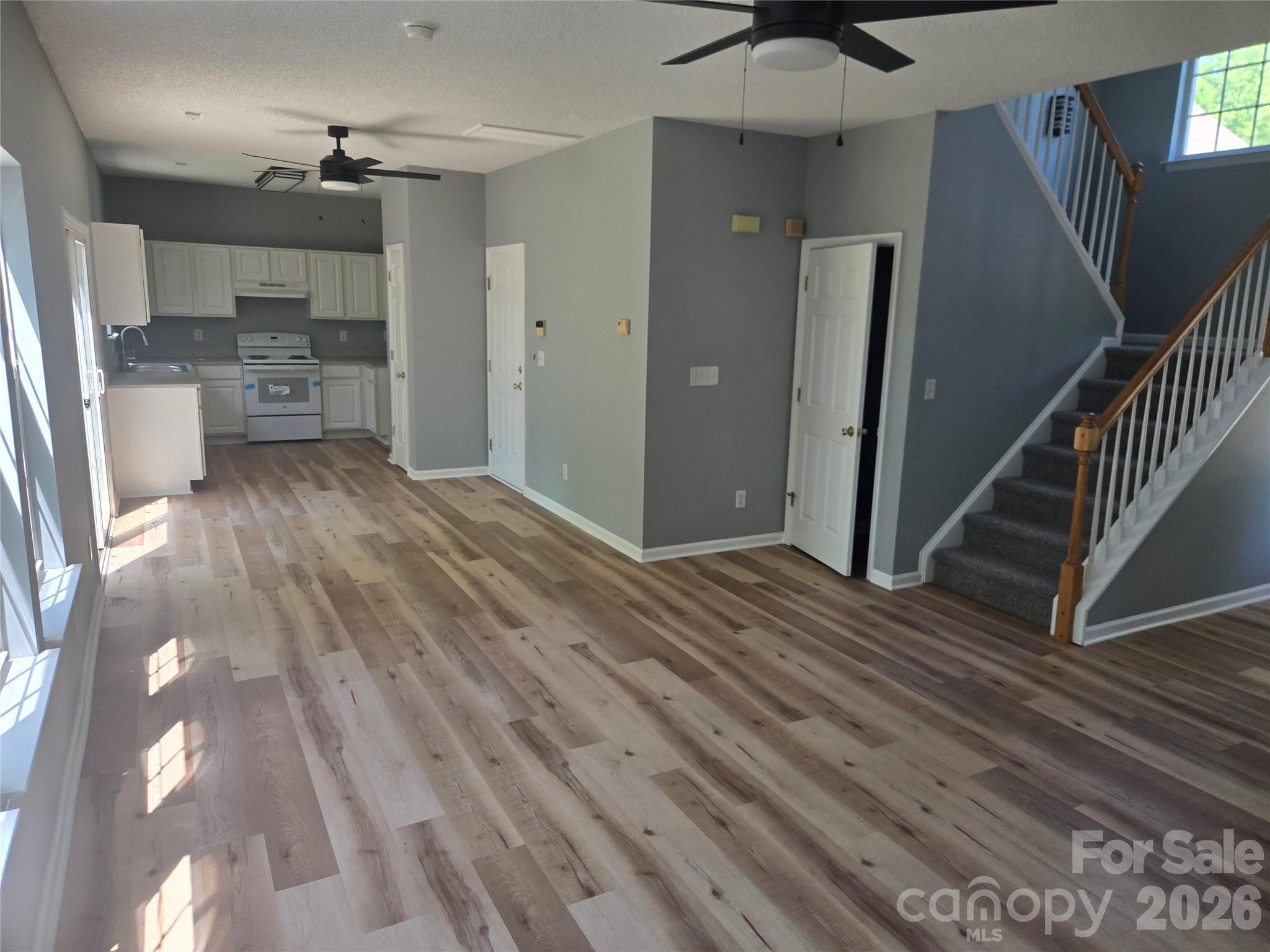 9303 Highrock Drive Property Photo 4