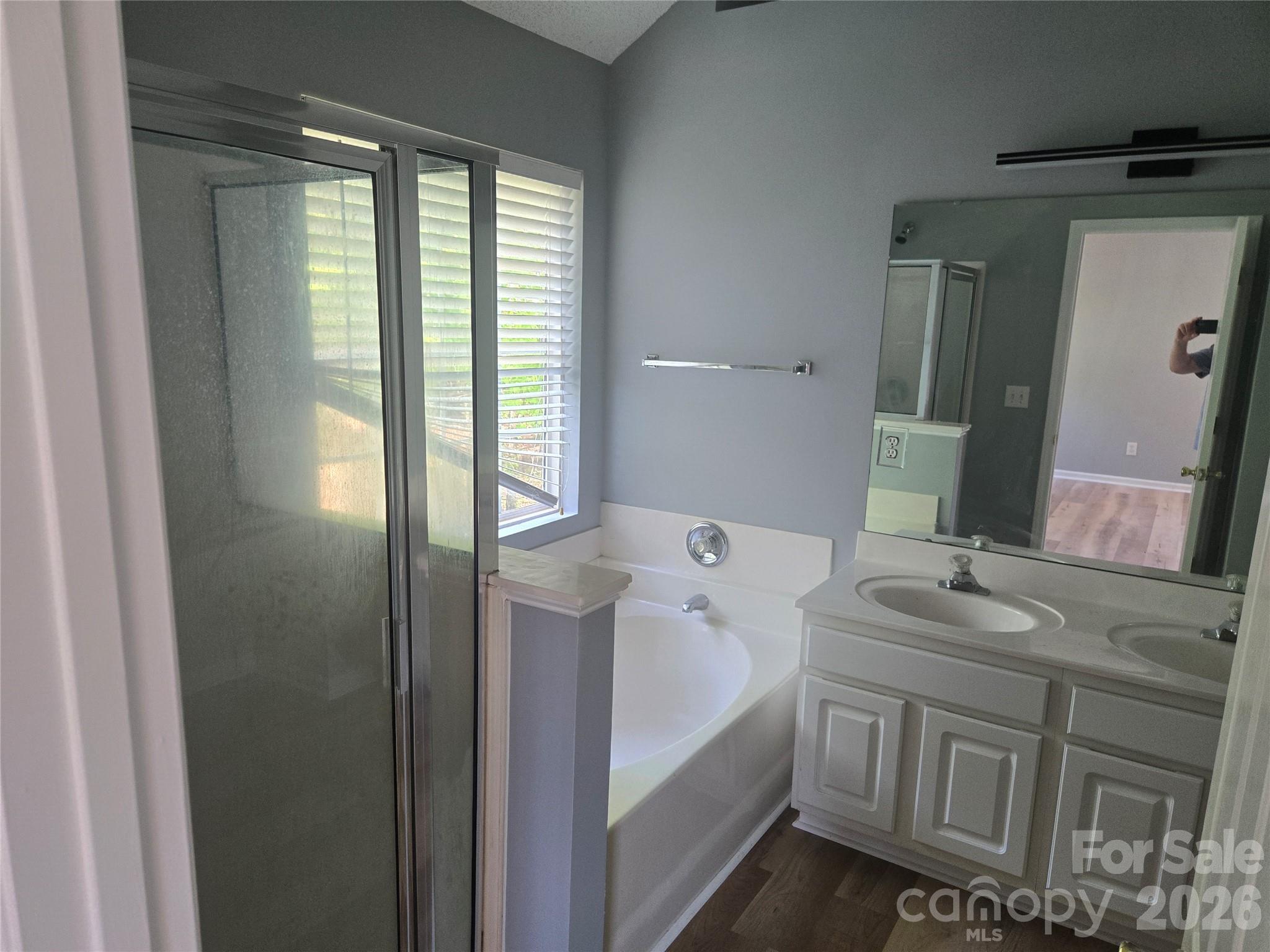 9303 Highrock Drive Property Photo 9