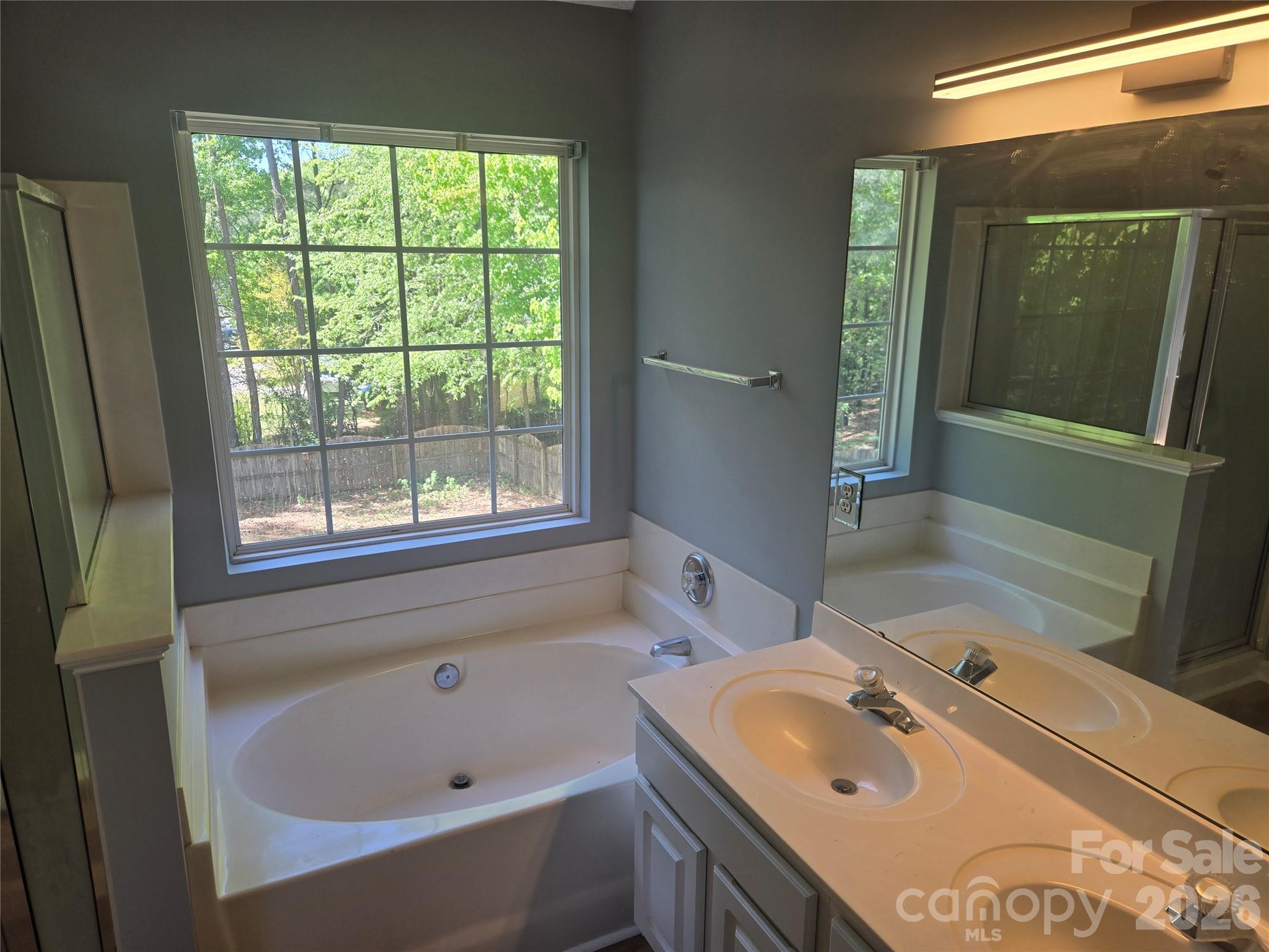 9303 Highrock Drive Property Photo 11