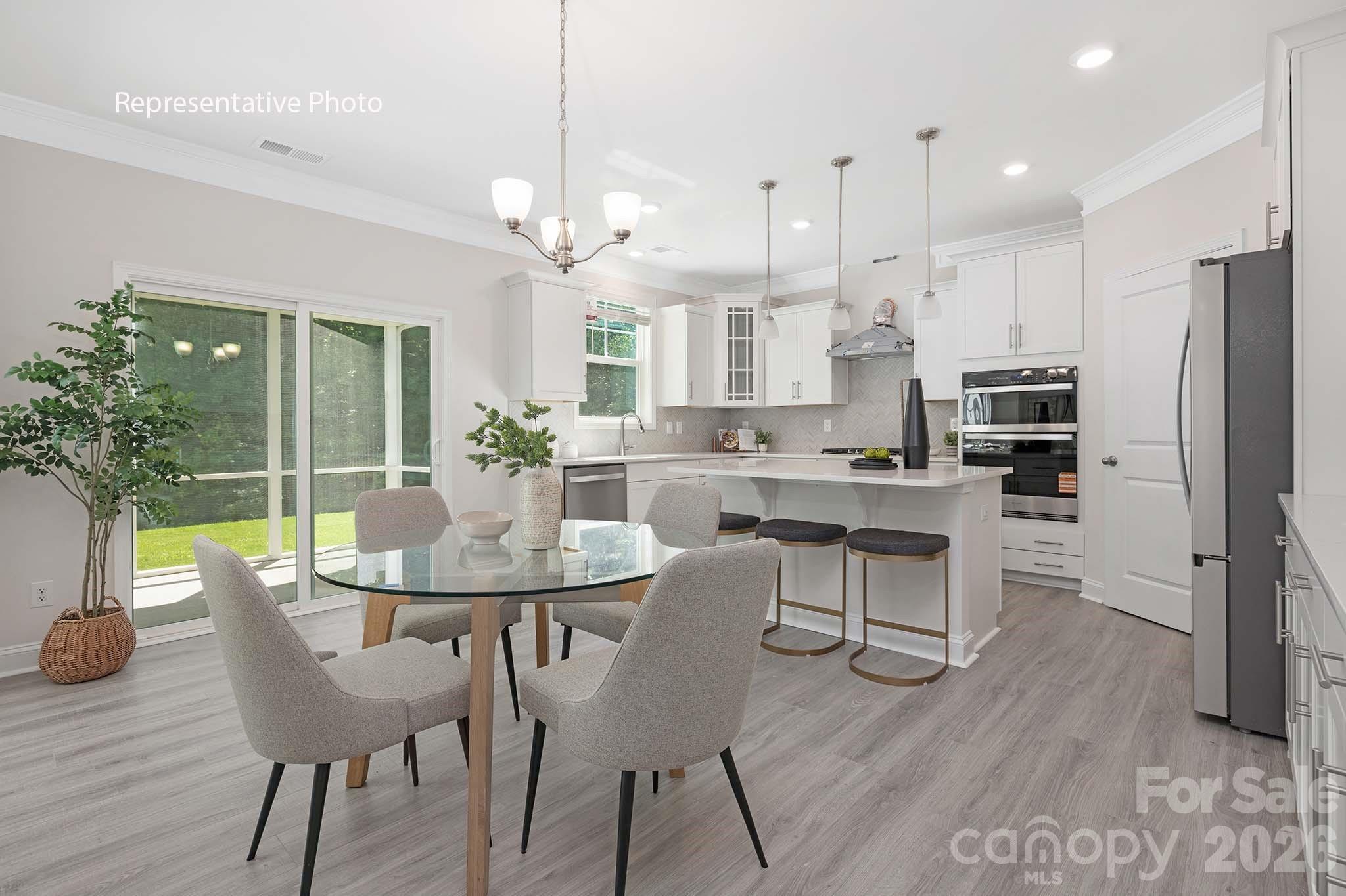 3039 Eclipse Court Property Photo 7