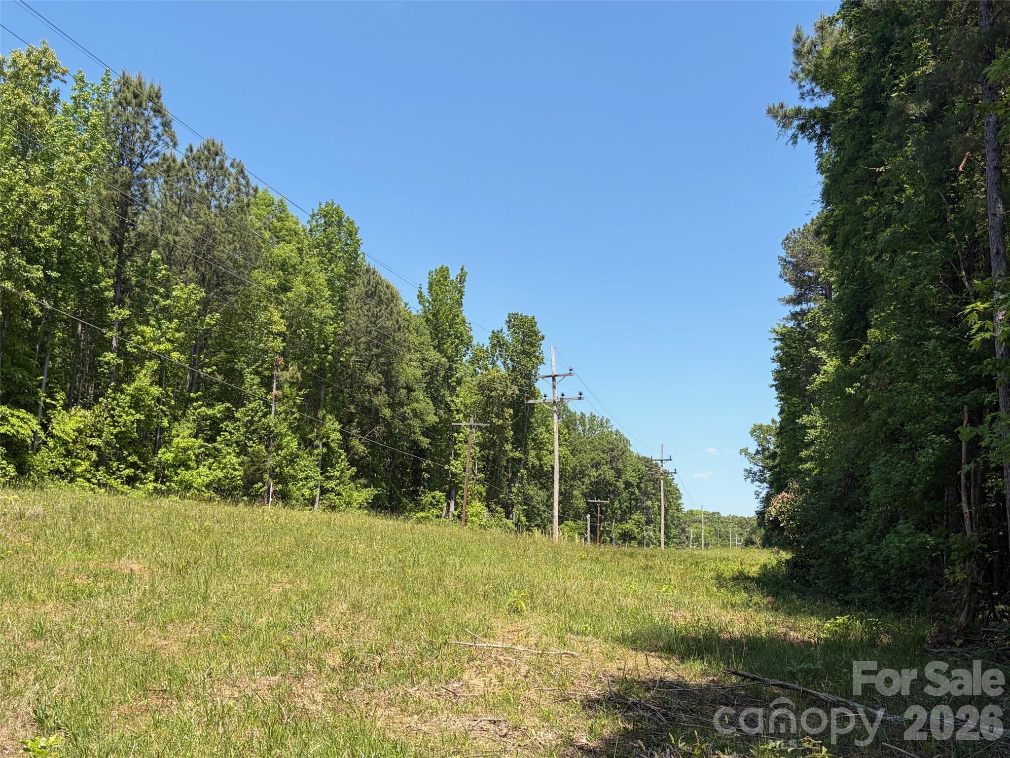 2607 Lockhart Highway Property Photo 2