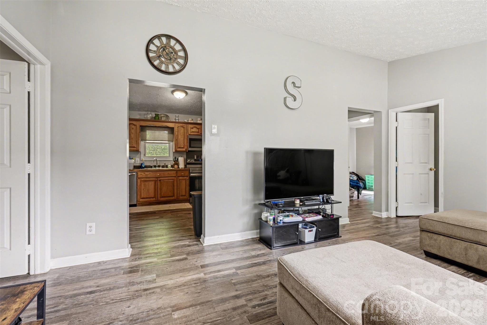 114 State Street Property Photo 7
