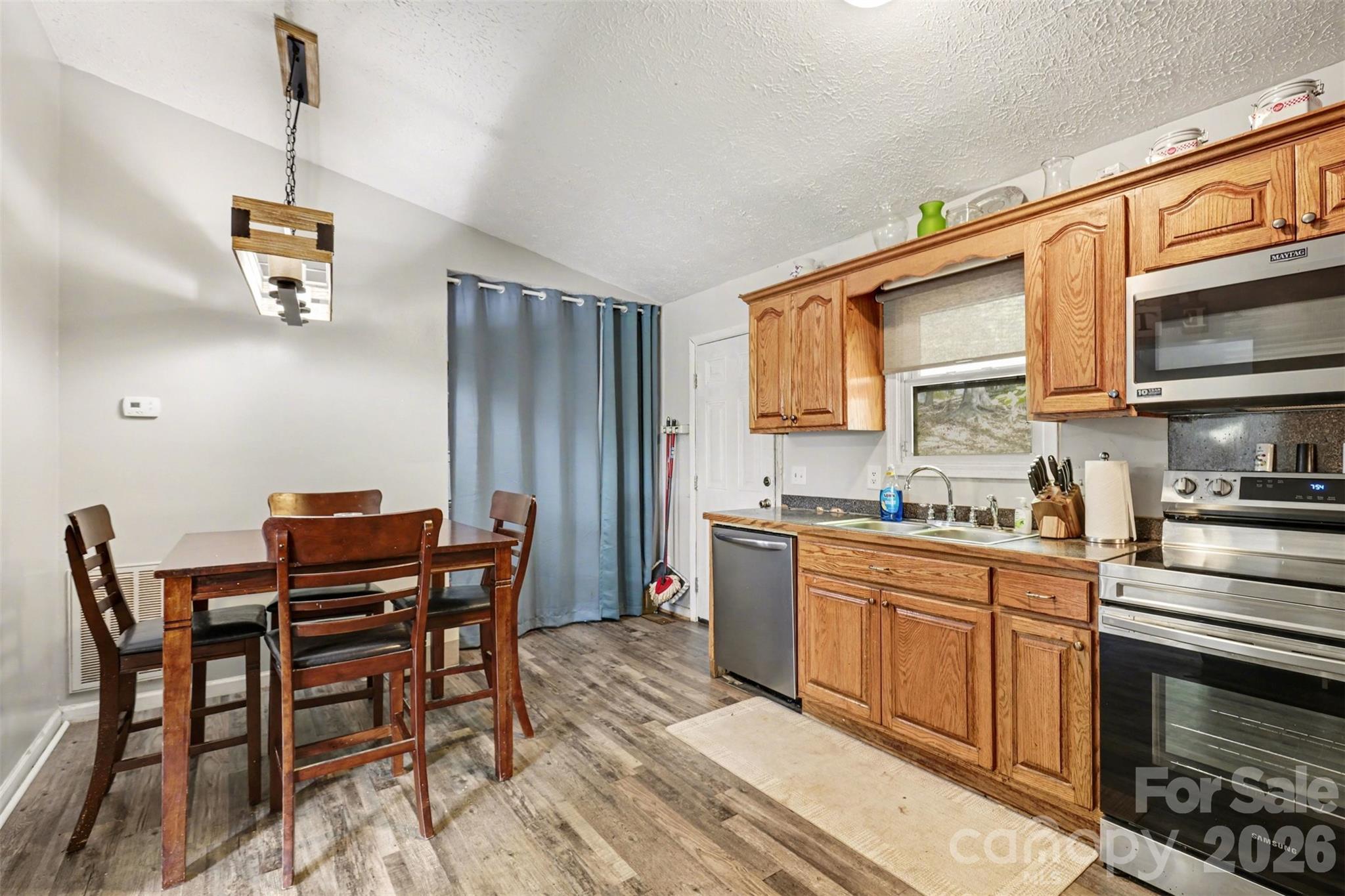 114 State Street Property Photo 13