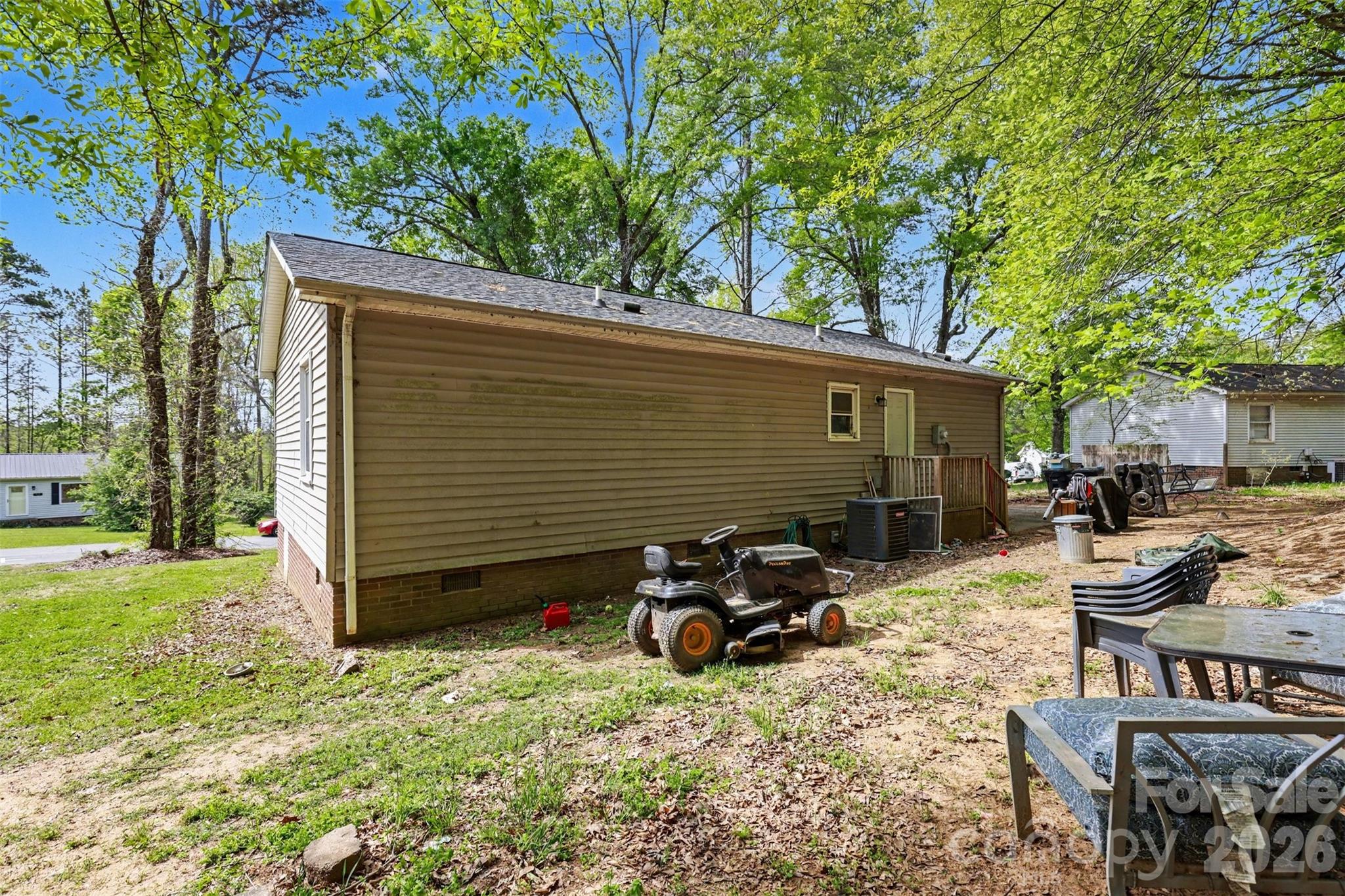 114 State Street Property Photo 24