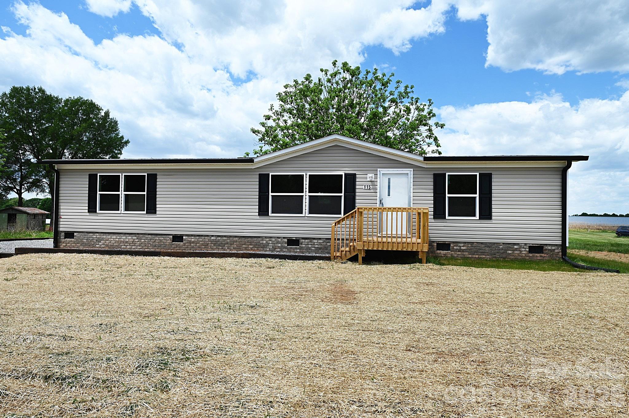 115 Stonydell Drive Property Photo 1