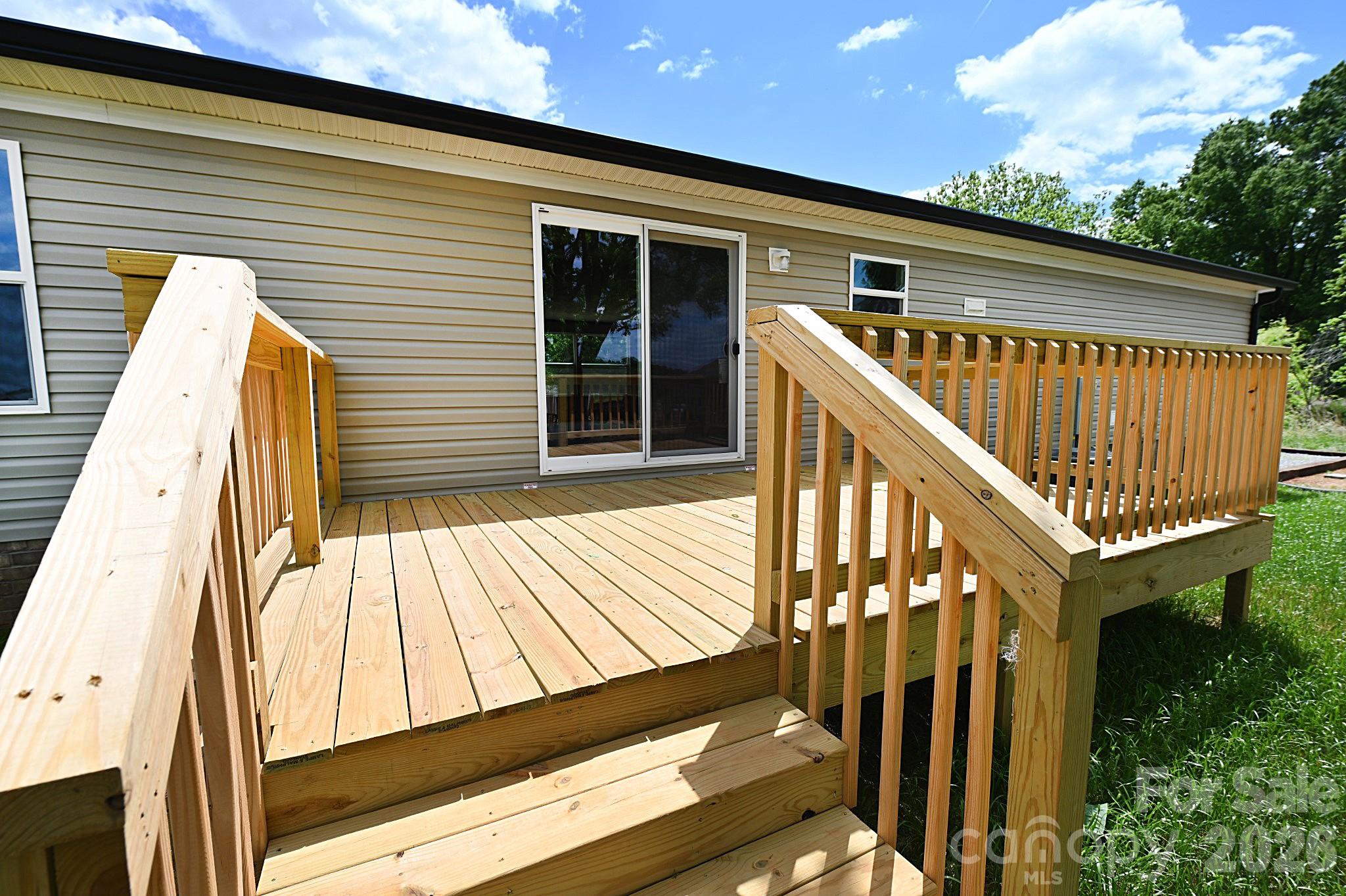 115 Stonydell Drive Property Photo 4