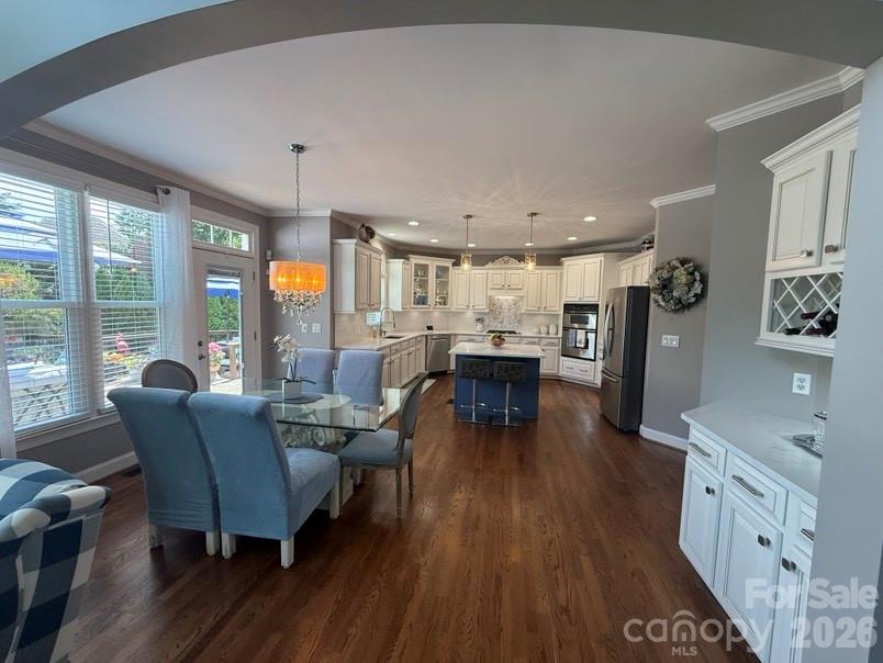 27246 Preston Place Property Photo 3