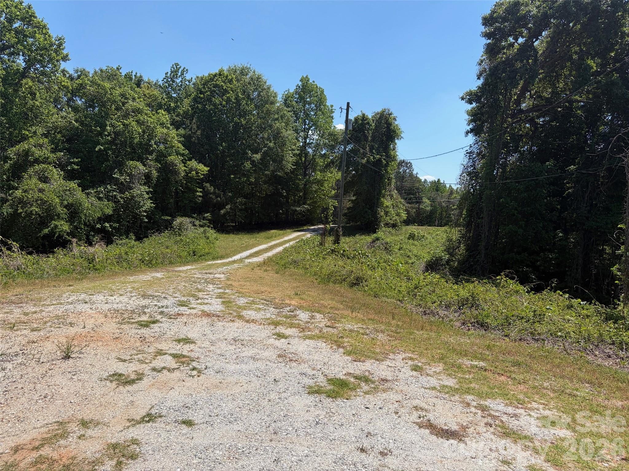 2529 Lockhart Highway Property Photo 1
