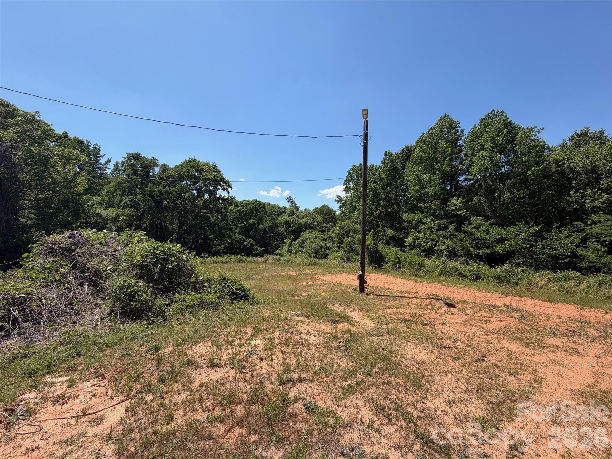 2529 Lockhart Highway Property Photo 2