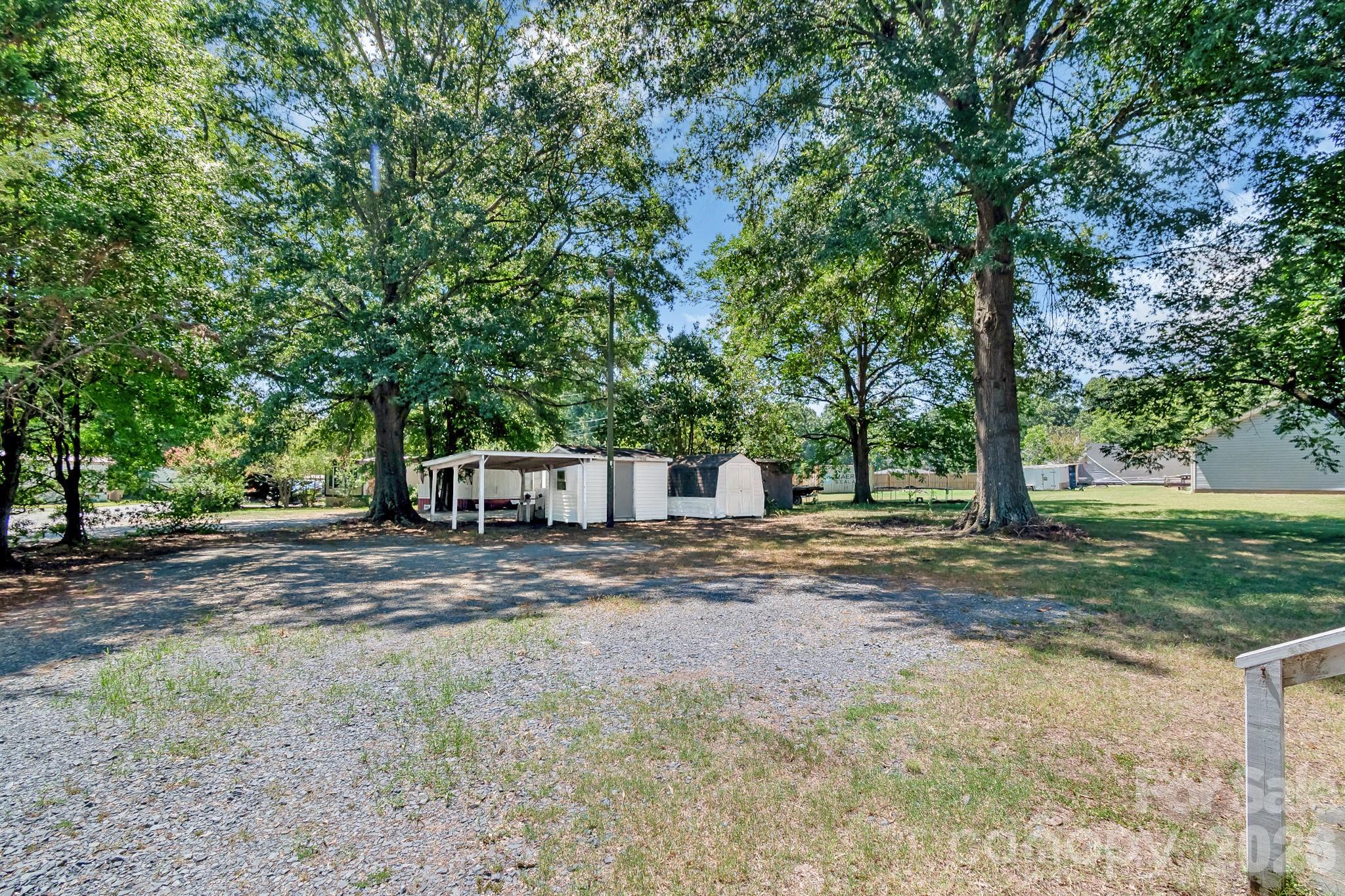 514 Olive Branch Street Property Photo 4