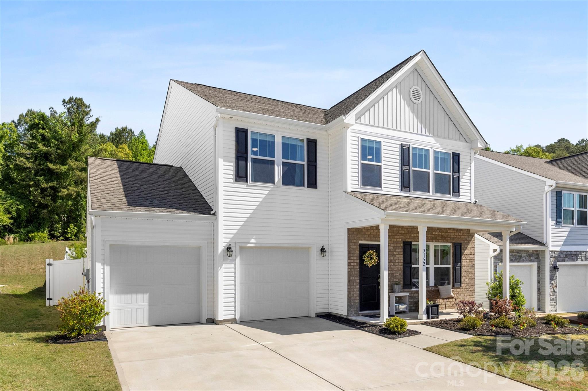 3152 Pinehills Way Property Photo 1