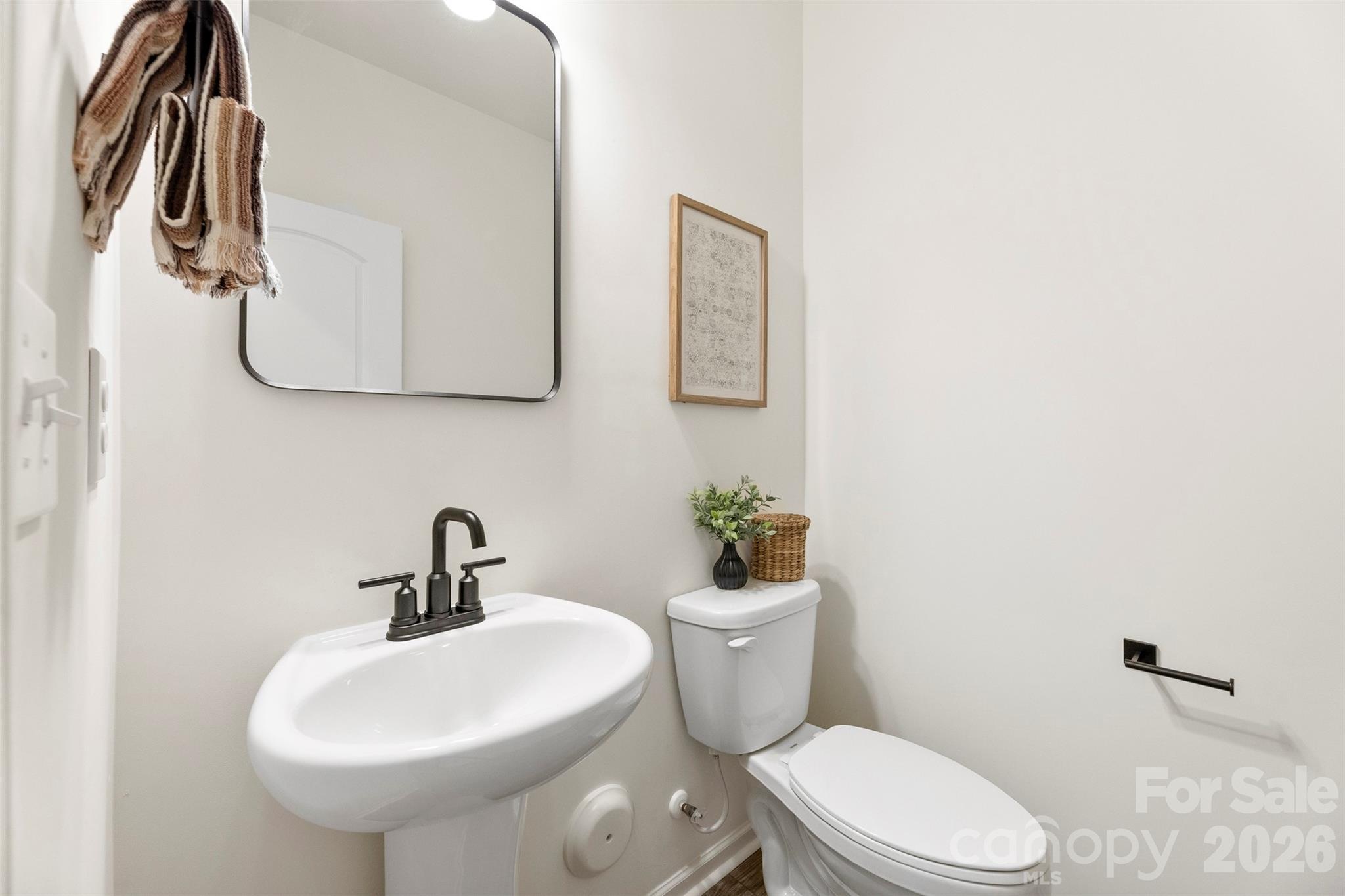 3152 Pinehills Way Property Photo 11