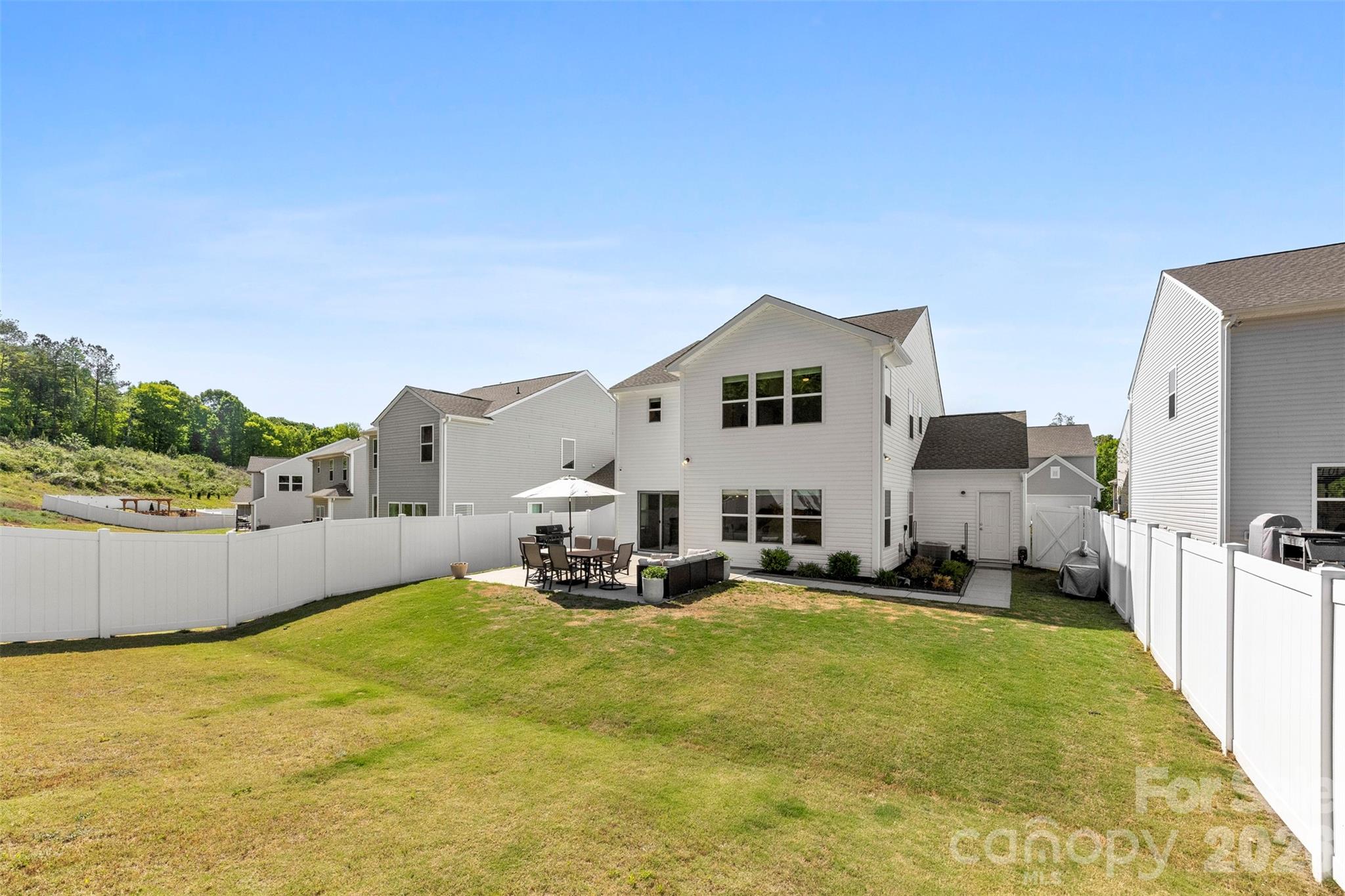 3152 Pinehills Way Property Photo 25