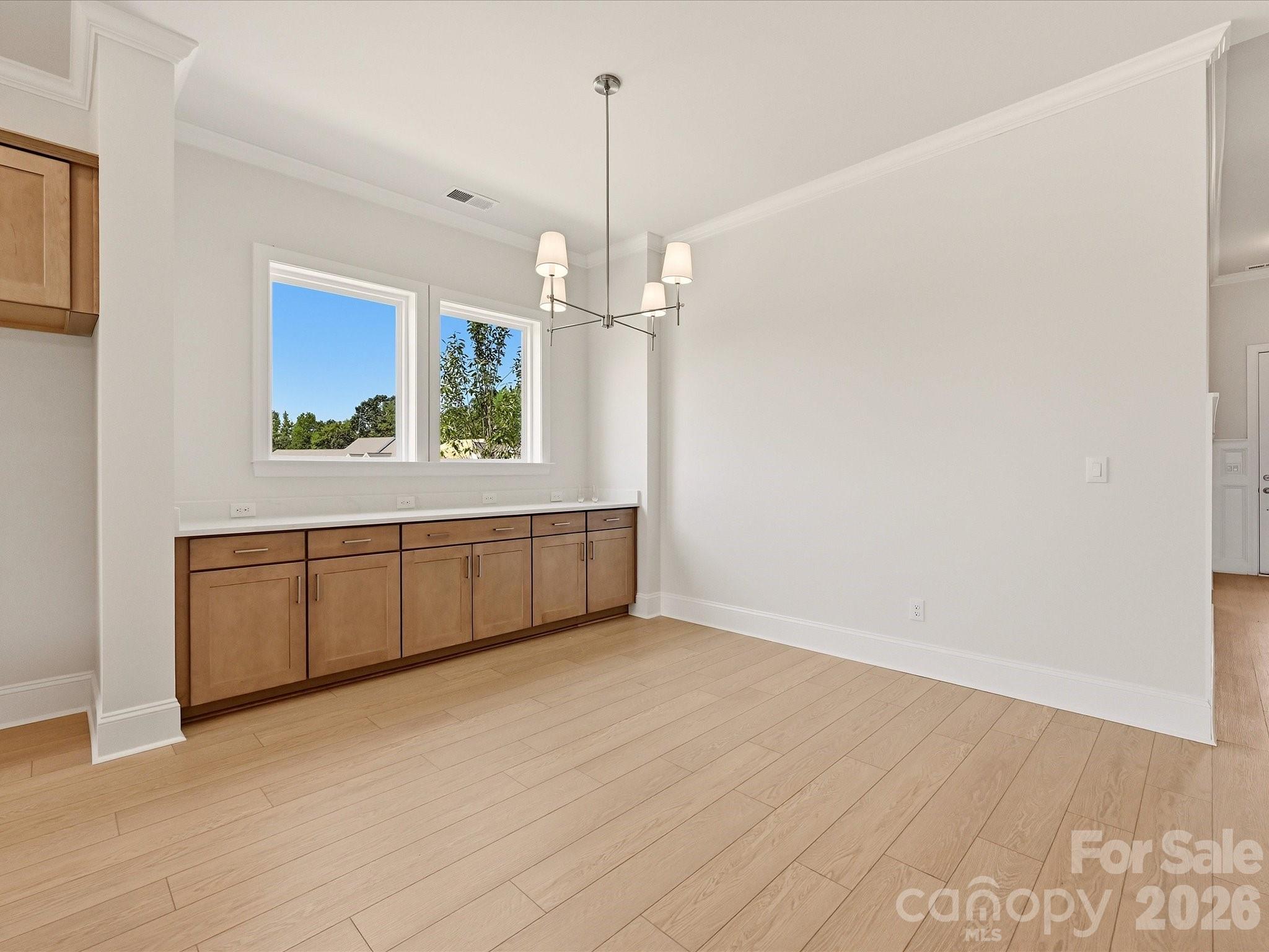 1157 Pastoral Place Property Photo 12