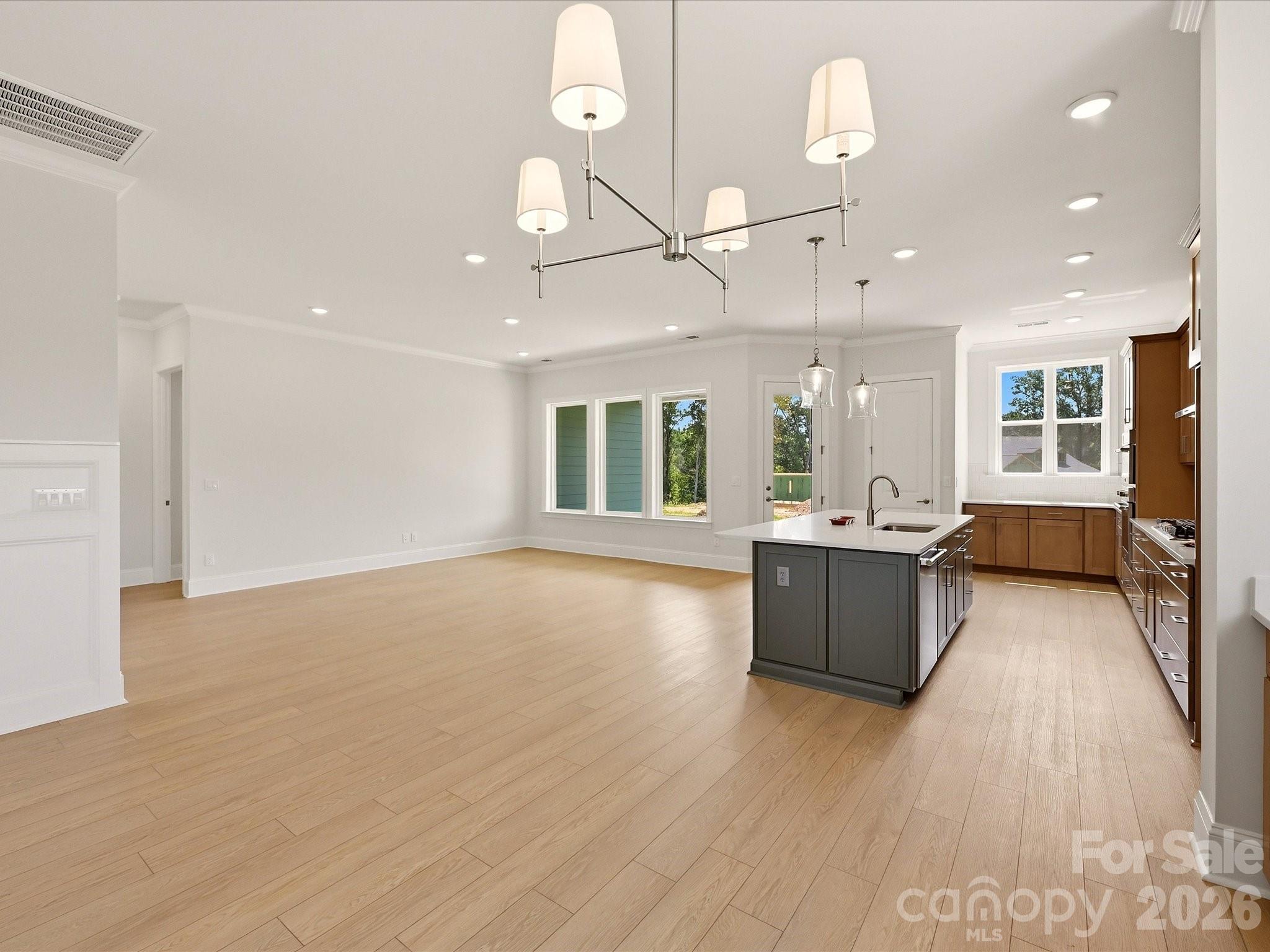 1157 Pastoral Place Property Photo 13