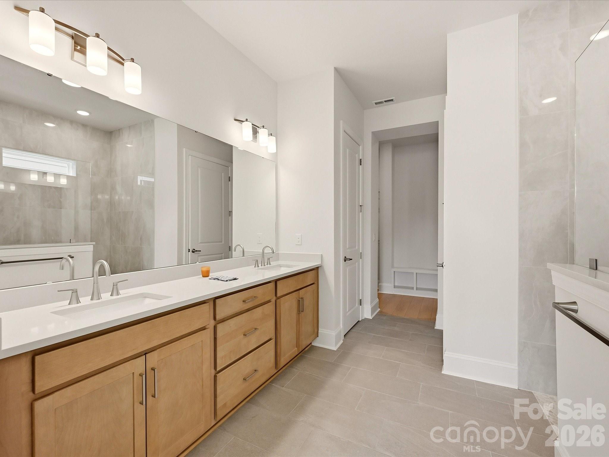 1157 Pastoral Place Property Photo 18