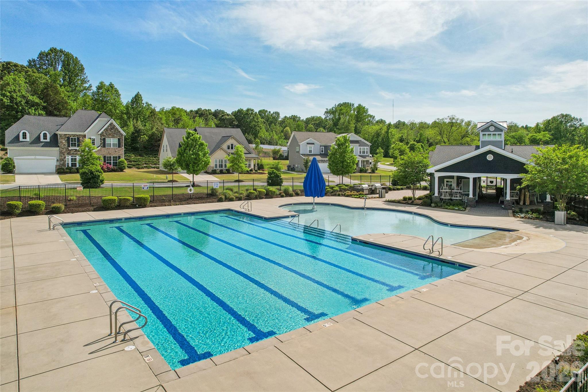 5042 Summer Surprise Lane Property Photo 40