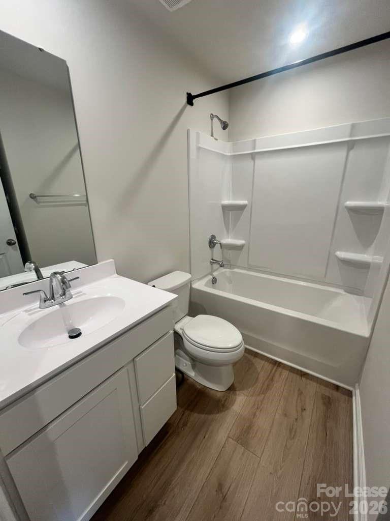 6126 Carrick Bend Court Property Photo 14