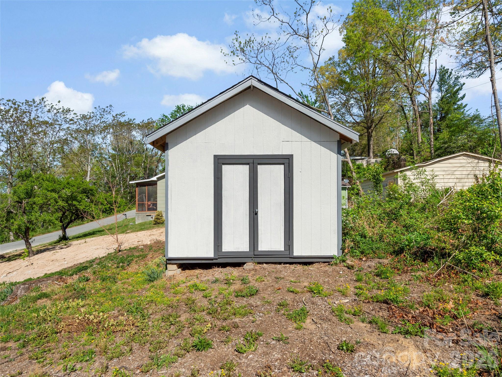209 Wilmont Drive Property Photo 15