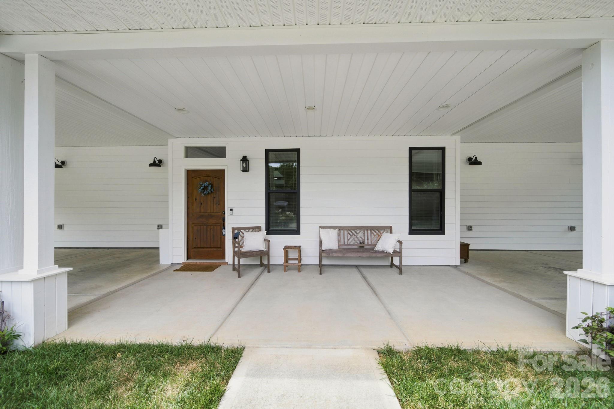 4515 Lindsay Lane Property Photo 12