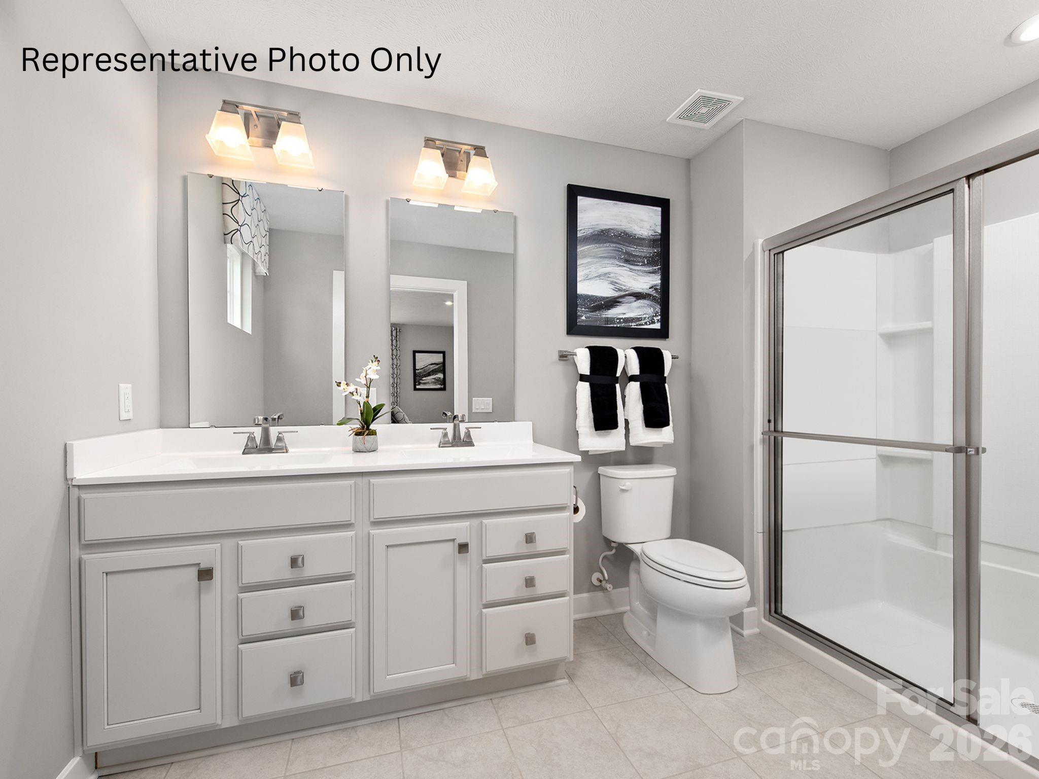 930 Pemberley Street Property Photo 6