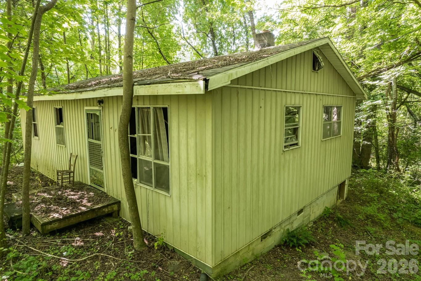 17 Chicago Avenue Property Photo 3