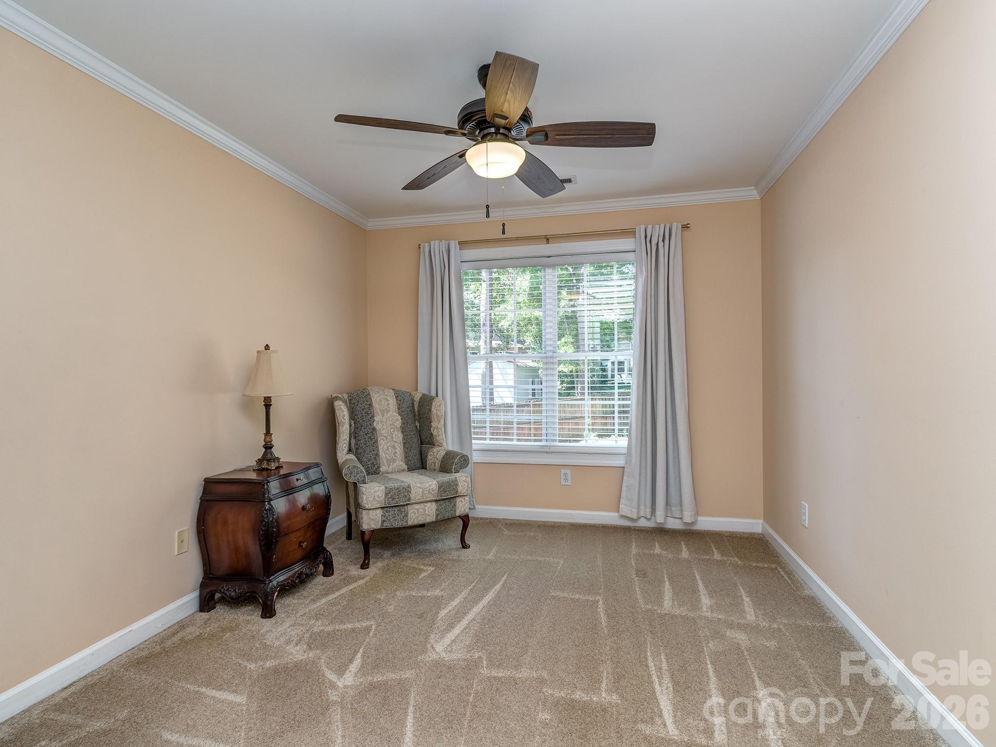 4651 Glasgow Court Property Photo 25