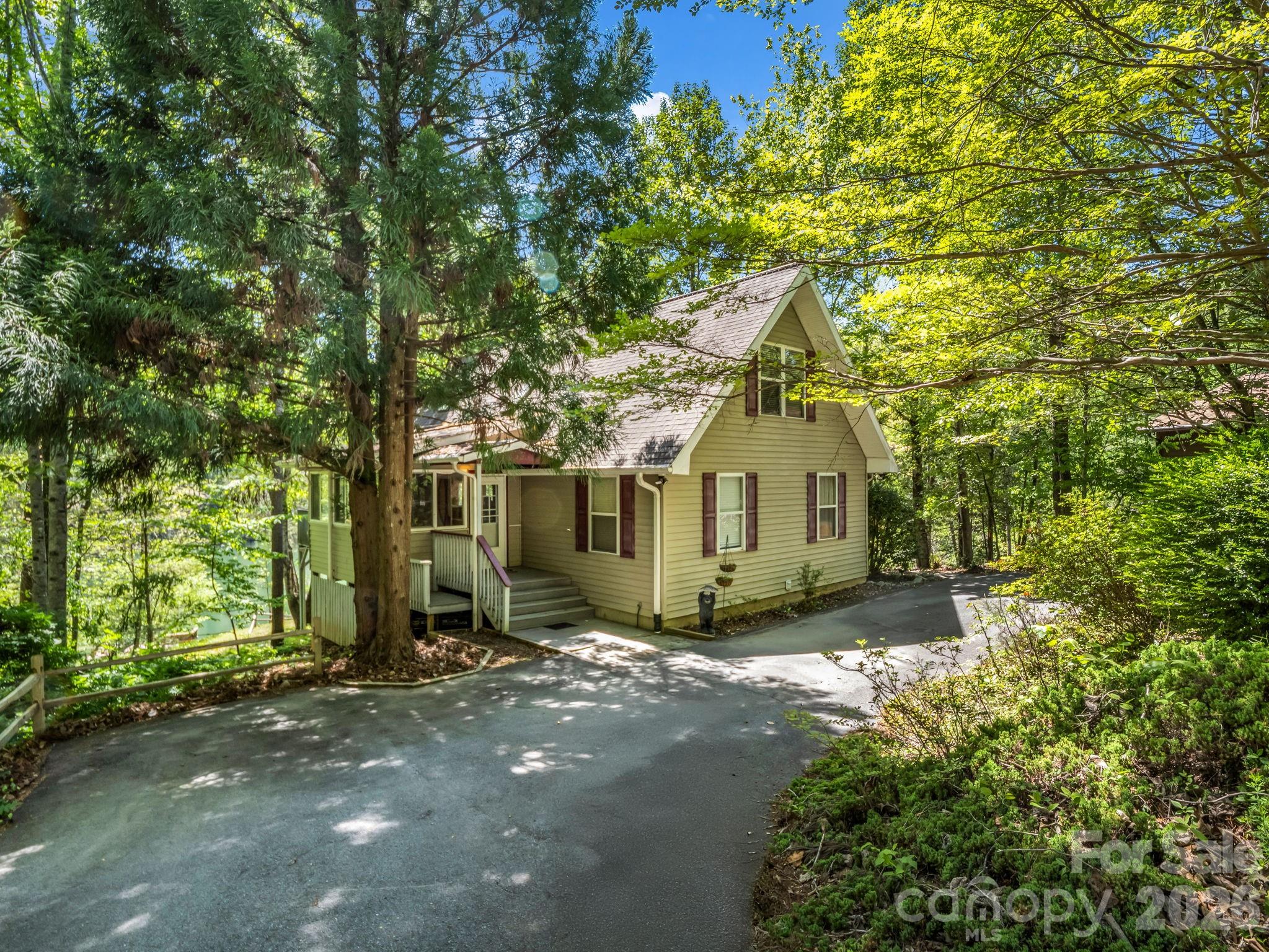 268 Mallard Road Property Photo 6