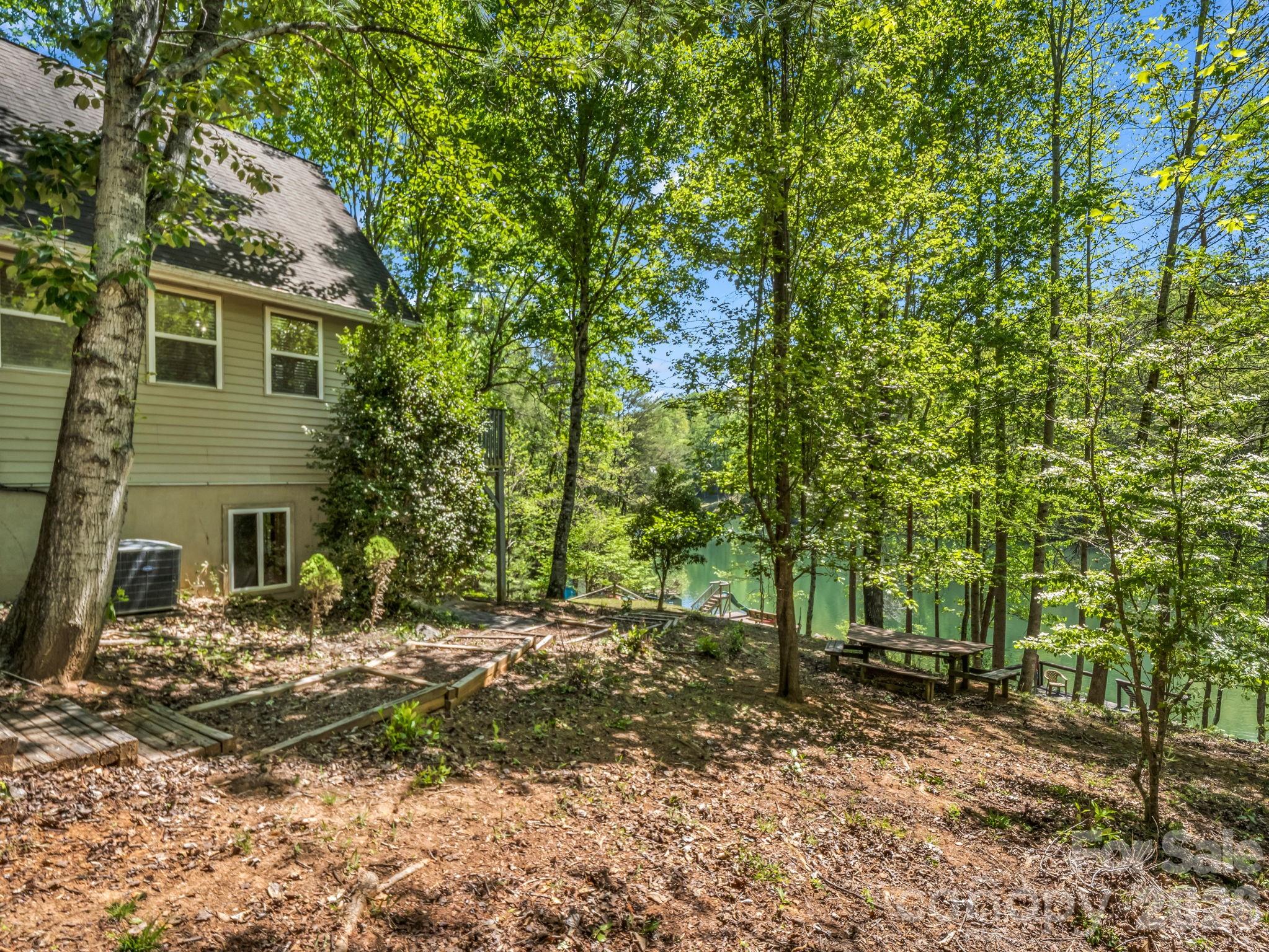 268 Mallard Road Property Photo 11