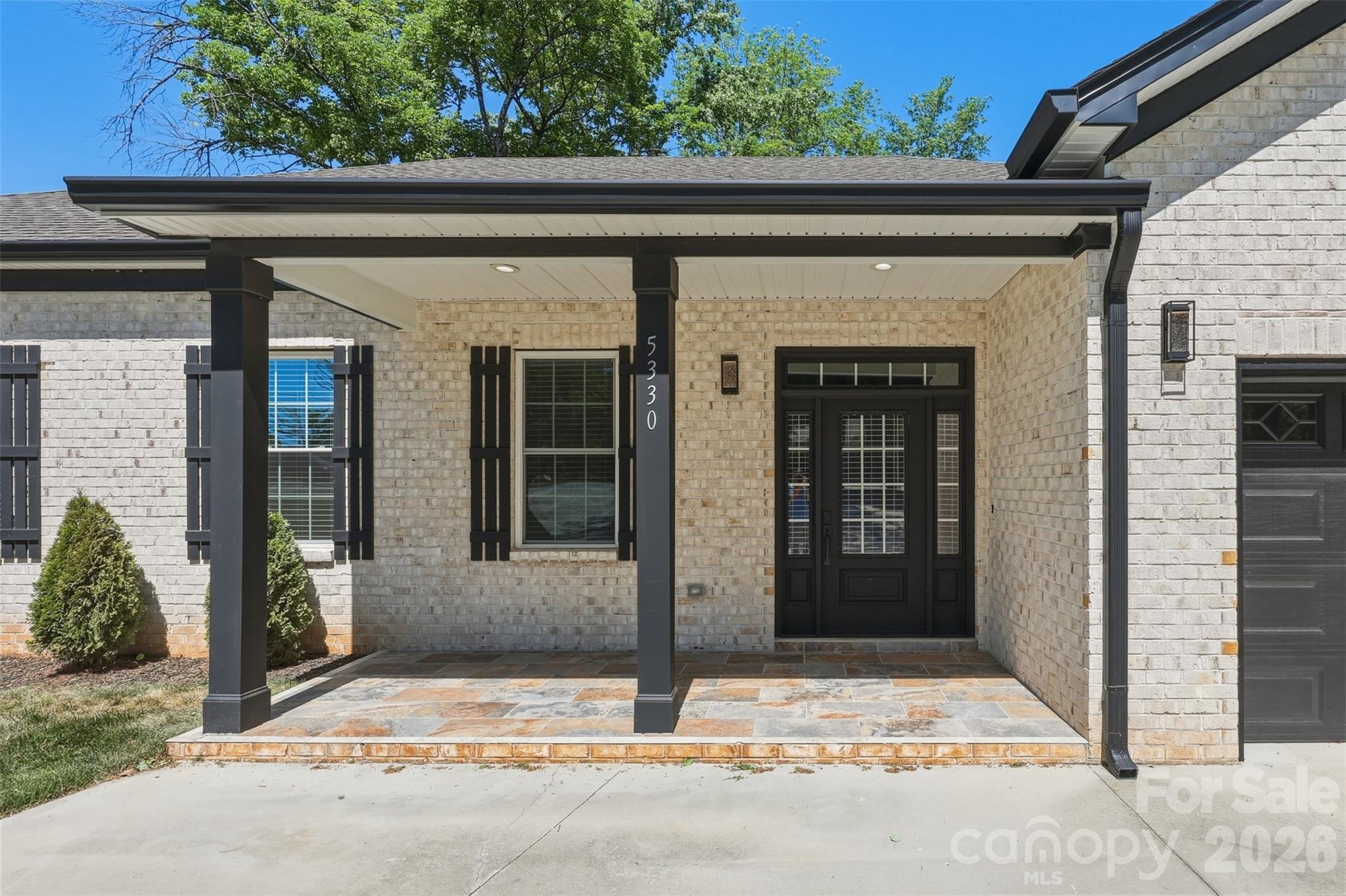 5330 Tuckaseegee Road Property Photo 3