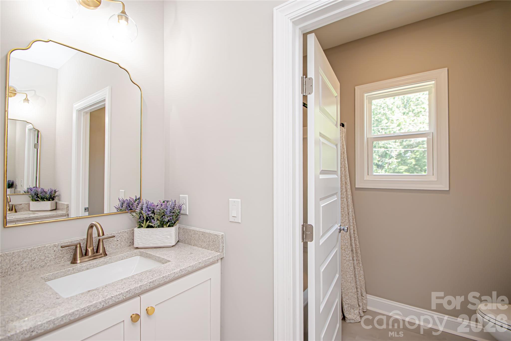 1502 Marion Street Property Photo 31