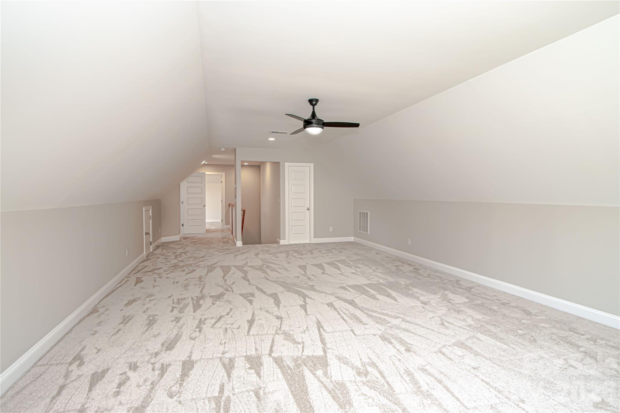 1502 Marion Street Property Photo 38