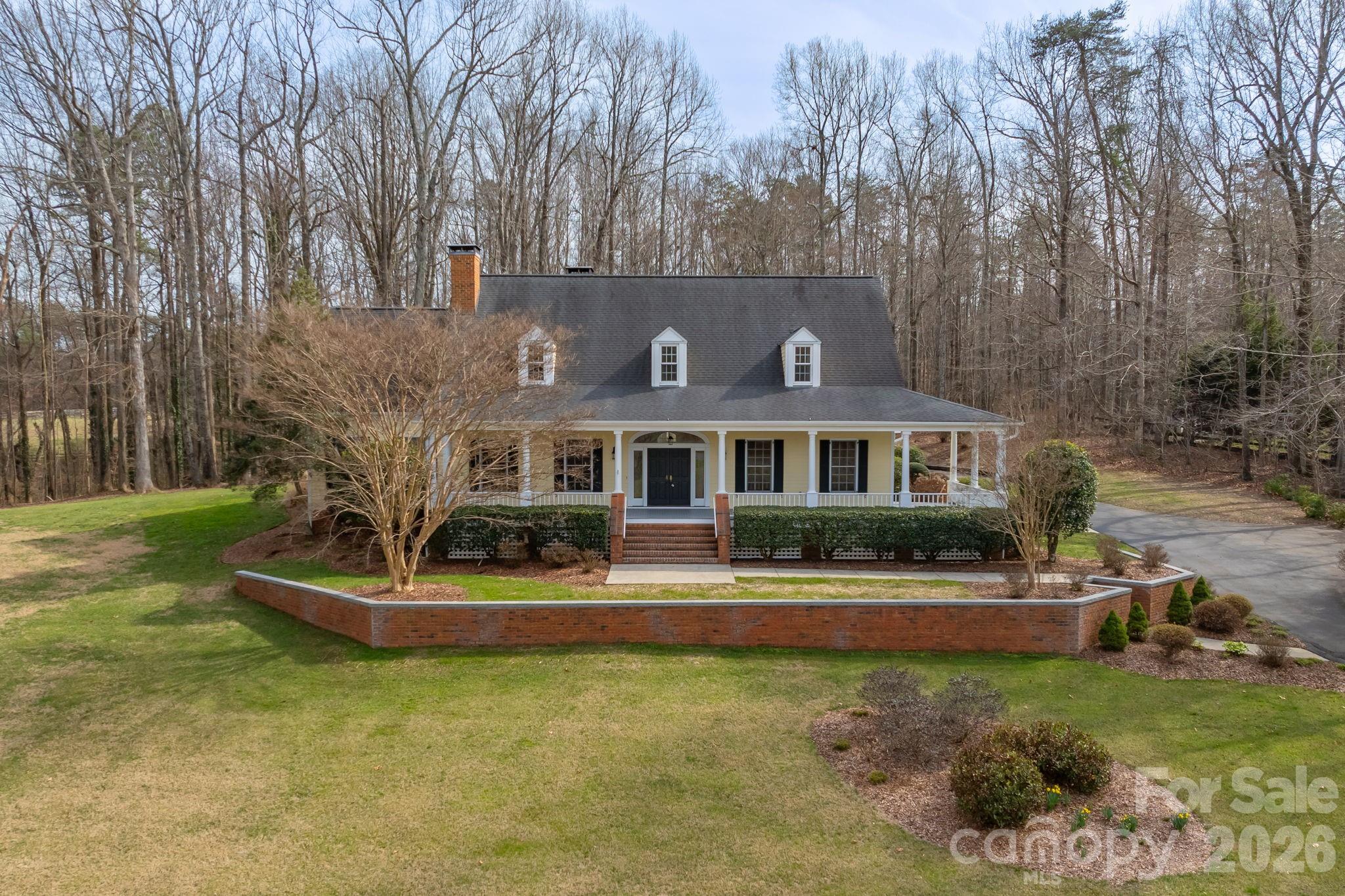 7902 Southerland Drive Property Photo 1