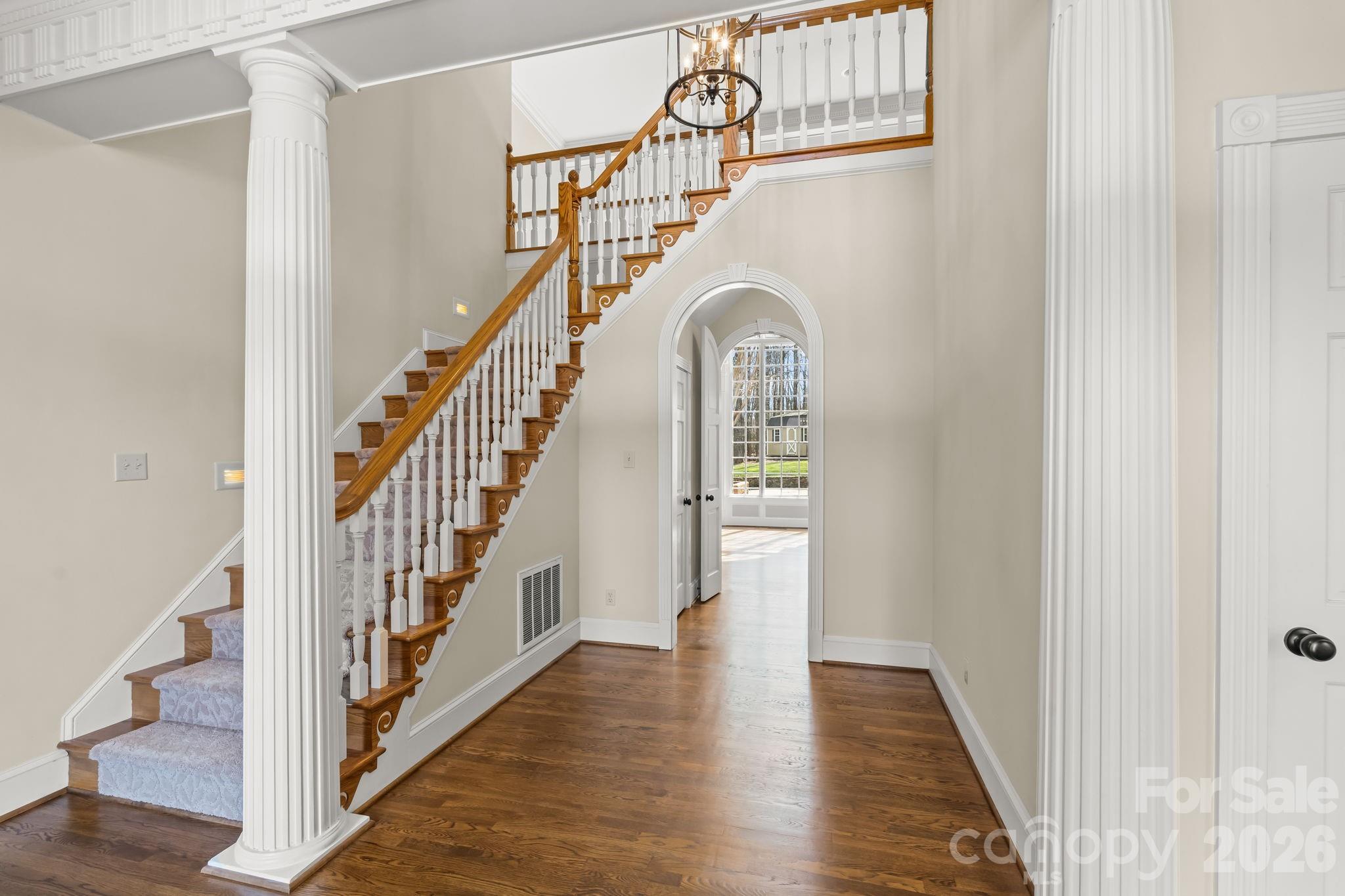 7902 Southerland Drive Property Photo 11