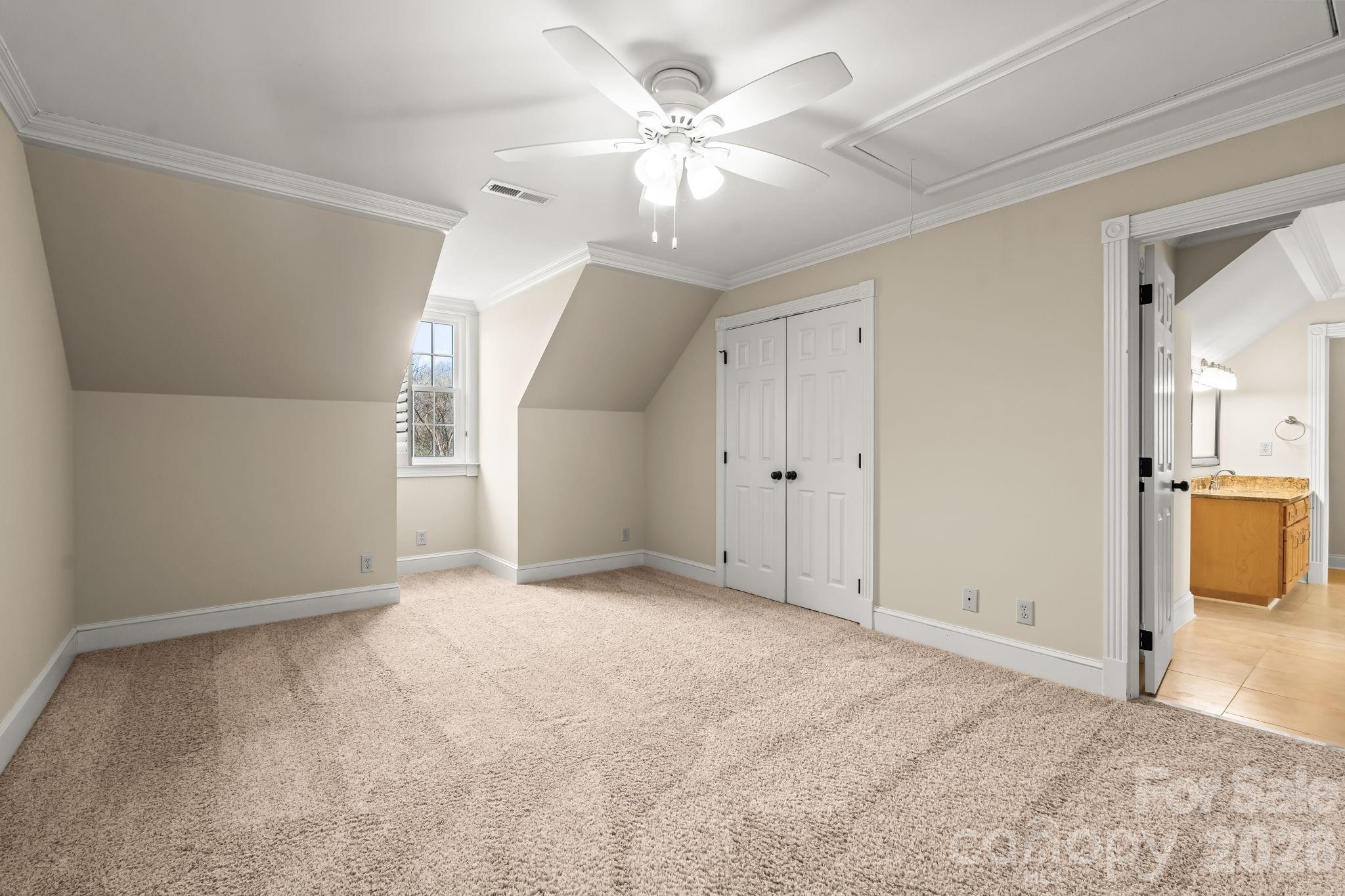 7902 Southerland Drive Property Photo 37