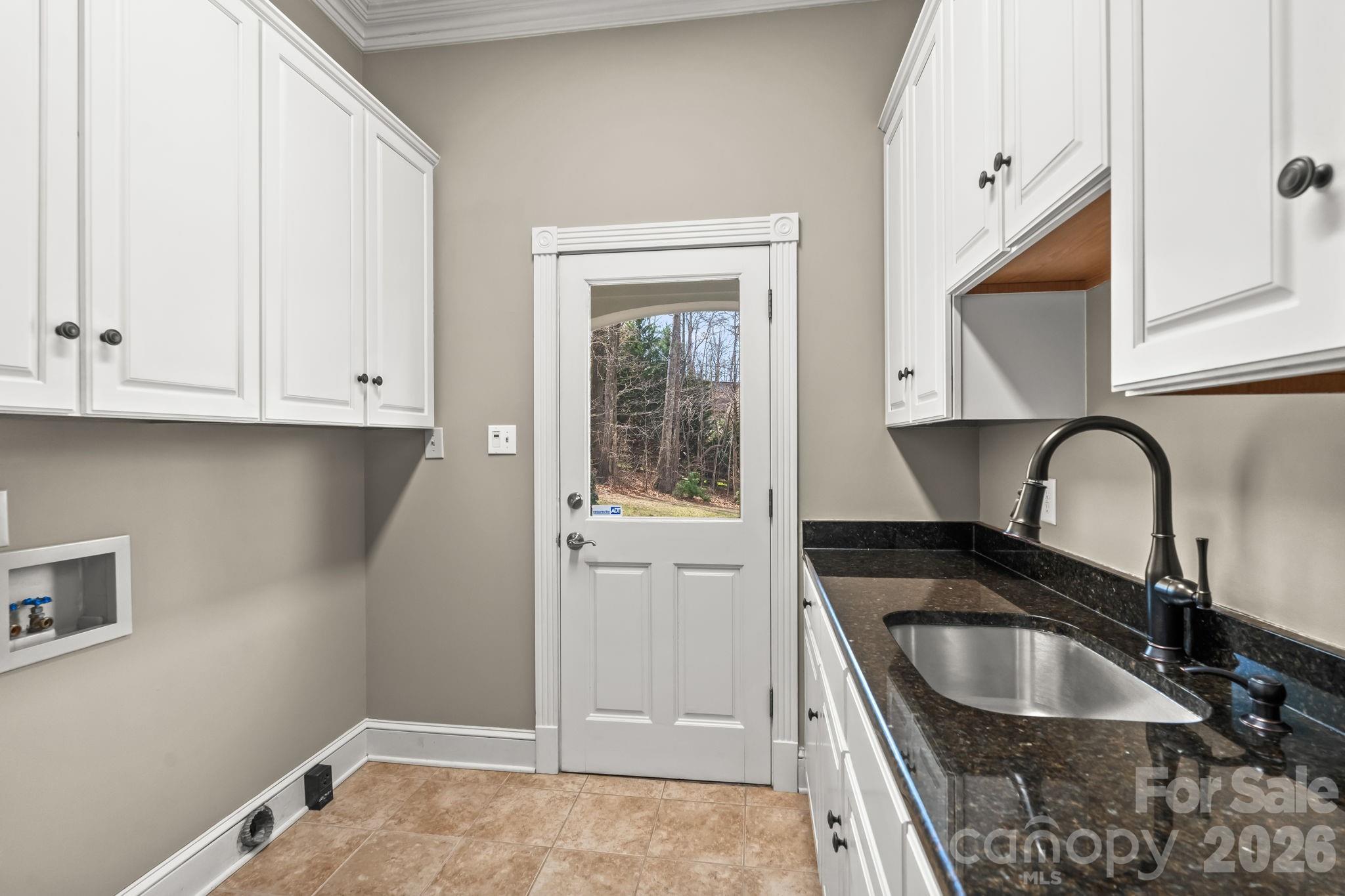 7902 Southerland Drive Property Photo 41