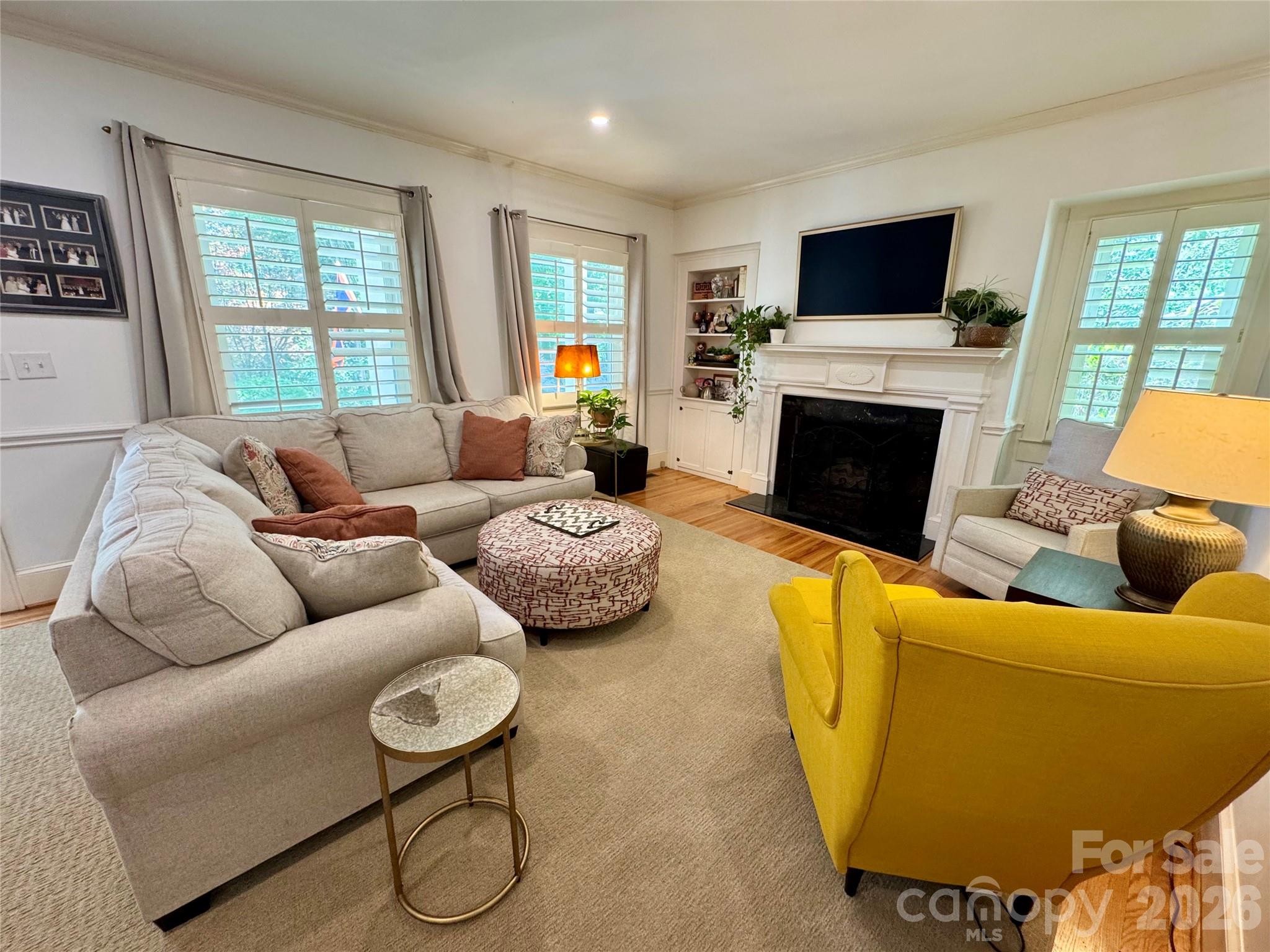 135 Eastover Drive Property Photo 2