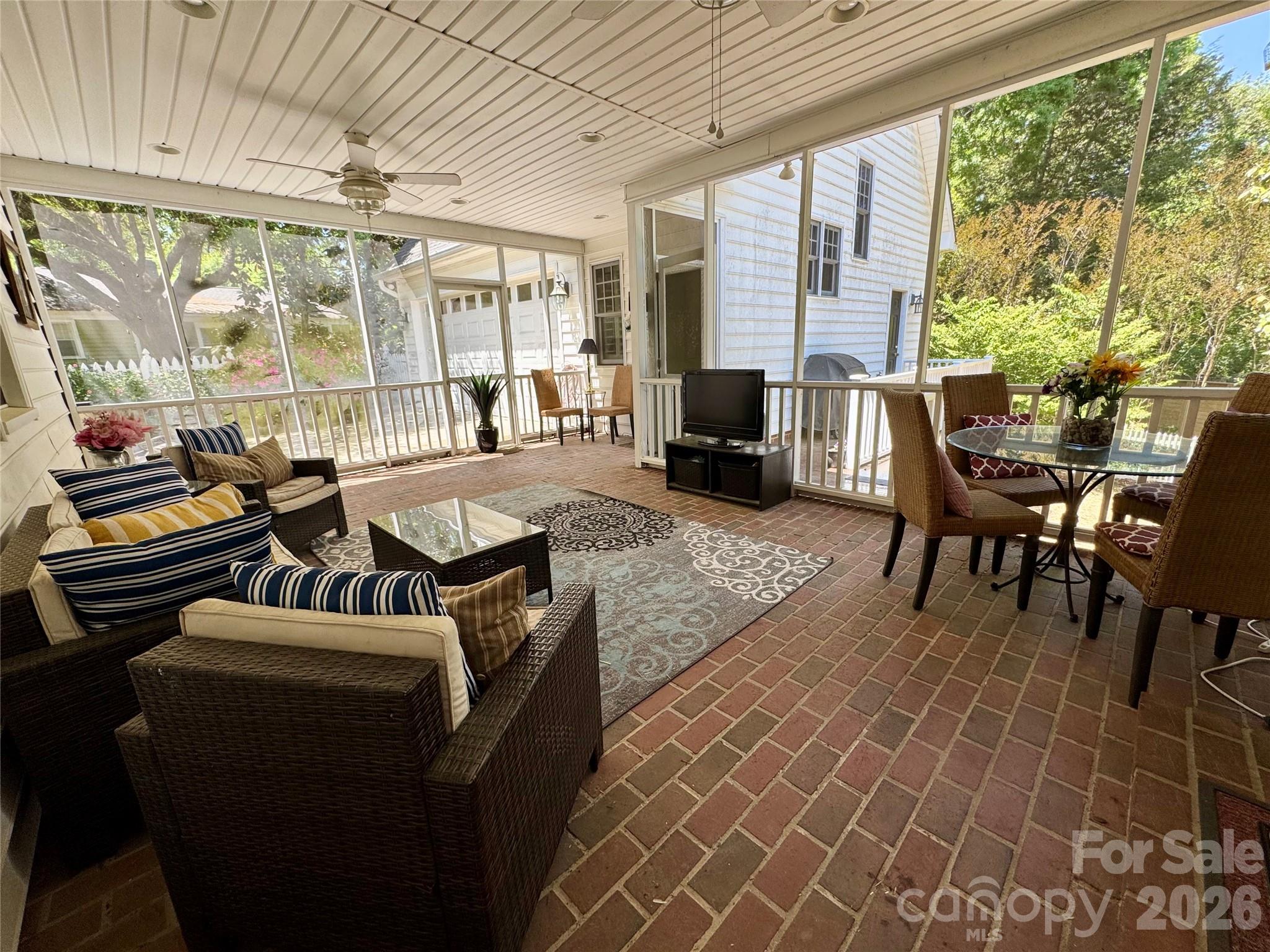 135 Eastover Drive Property Photo 32