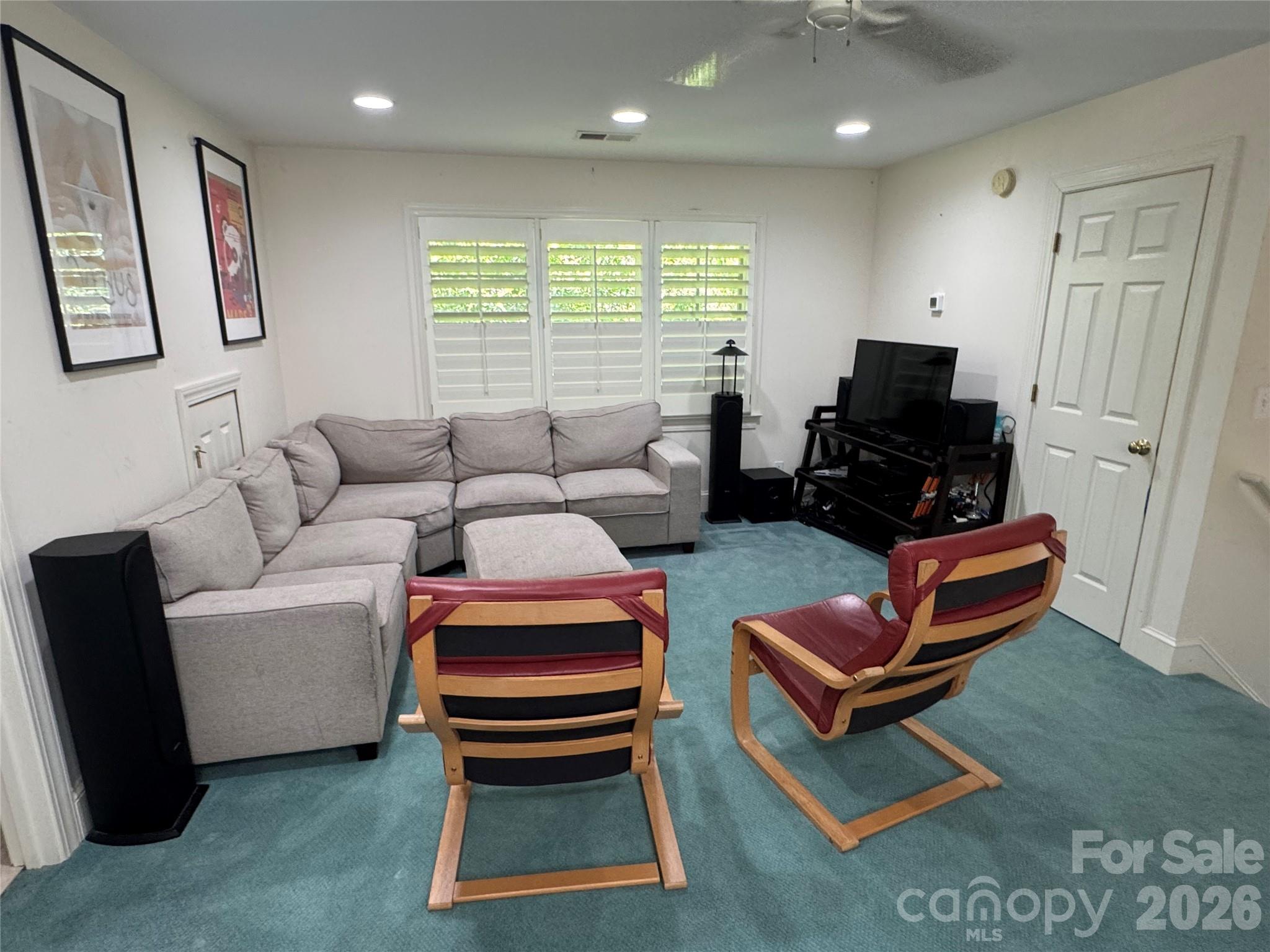 135 Eastover Drive Property Photo 34