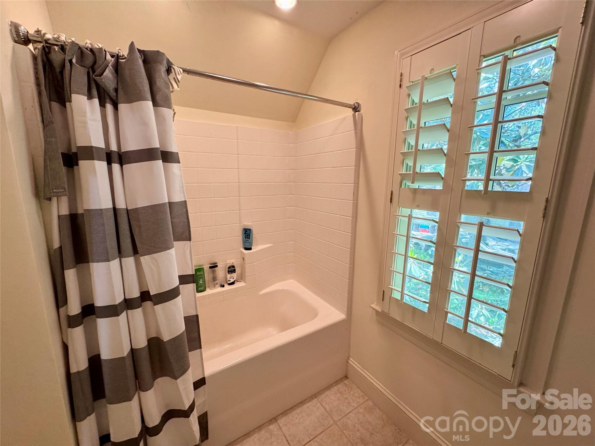 135 Eastover Drive Property Photo 37