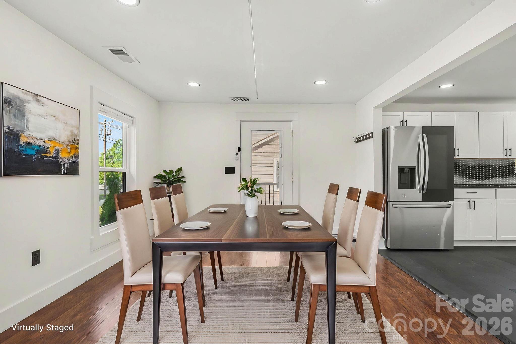 6 E Sunrise Avenue Property Photo 10