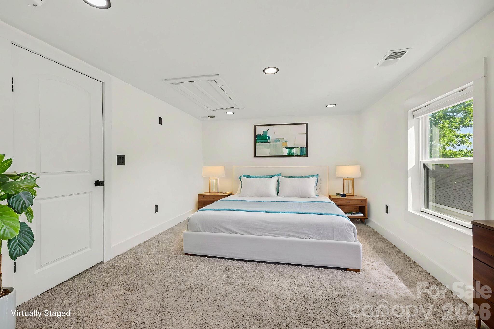 6 E Sunrise Avenue Property Photo 20
