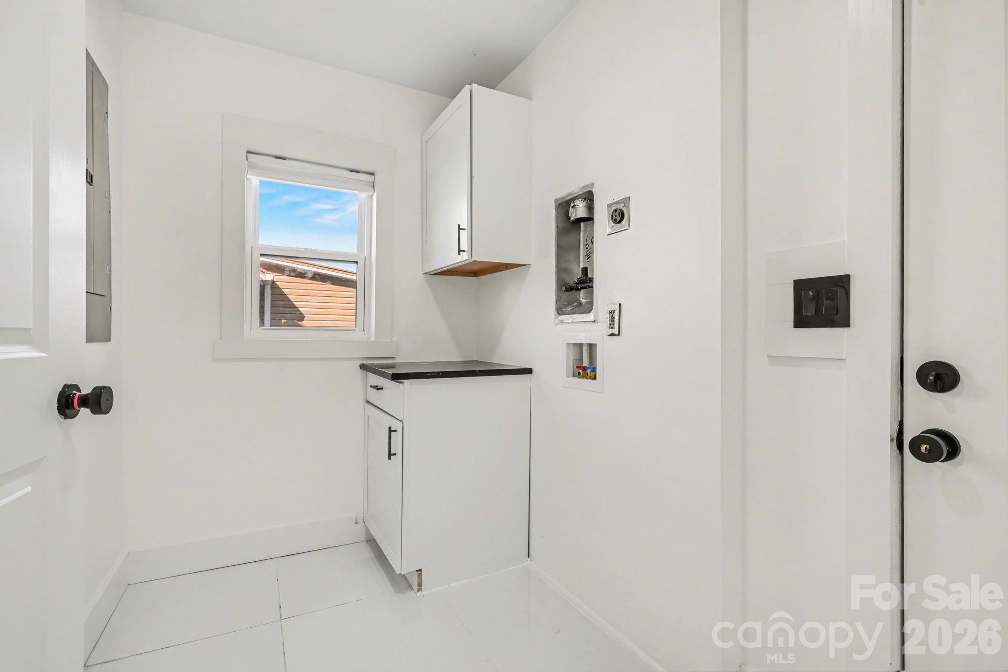 6 E Sunrise Avenue Property Photo 25