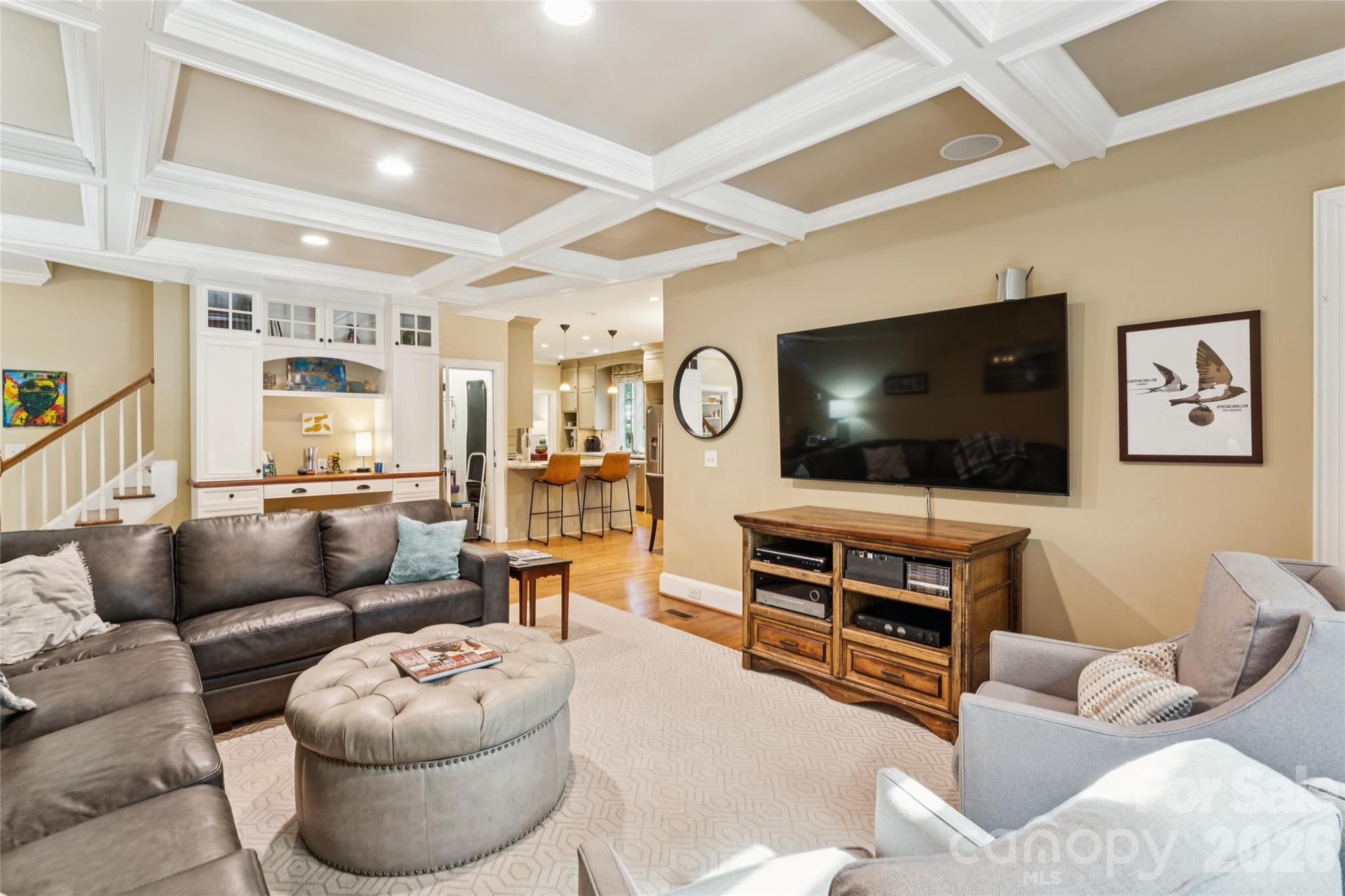 2623 Roswell Avenue Property Photo 14